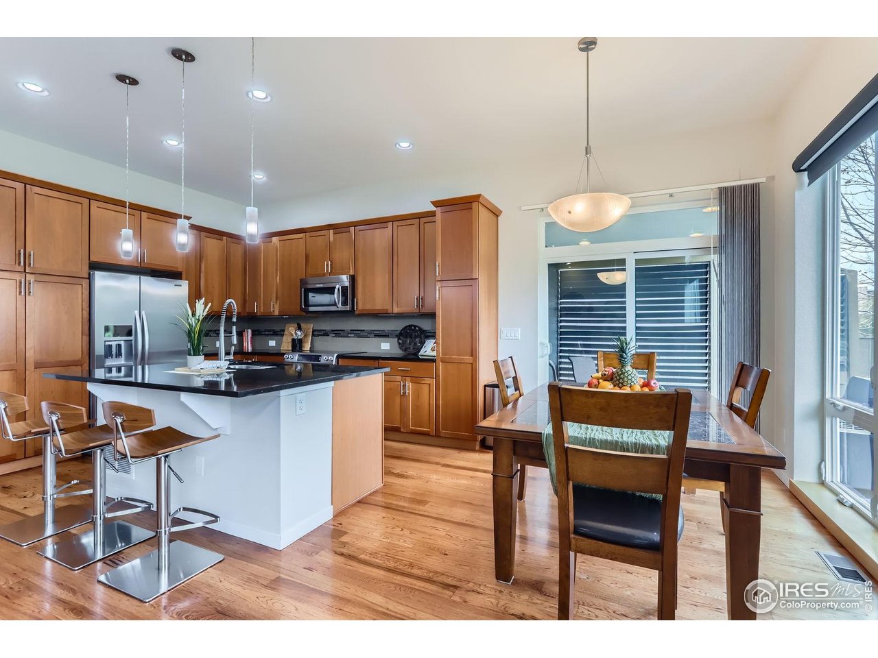 1833 Sweet Clover Ln