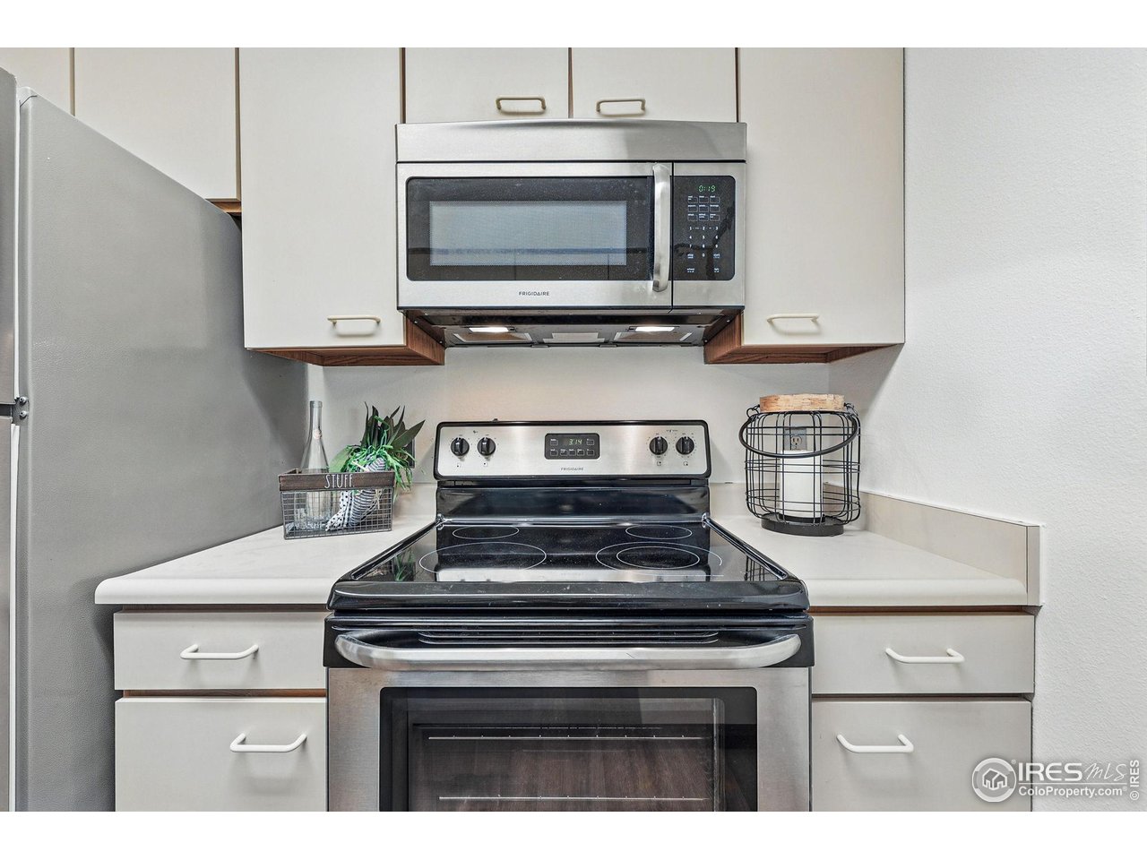 2727 Folsom St 228