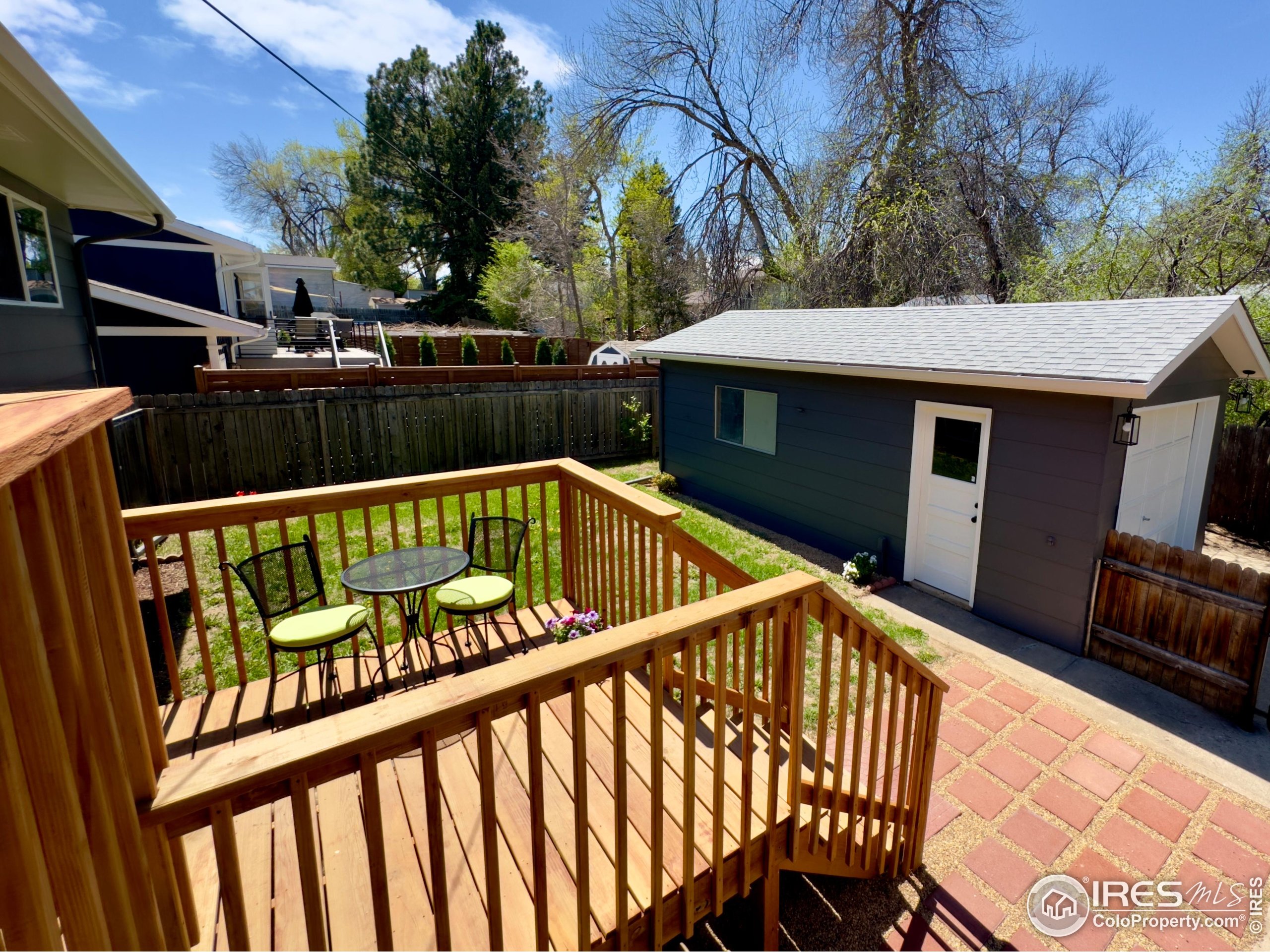 237 Clover Ln