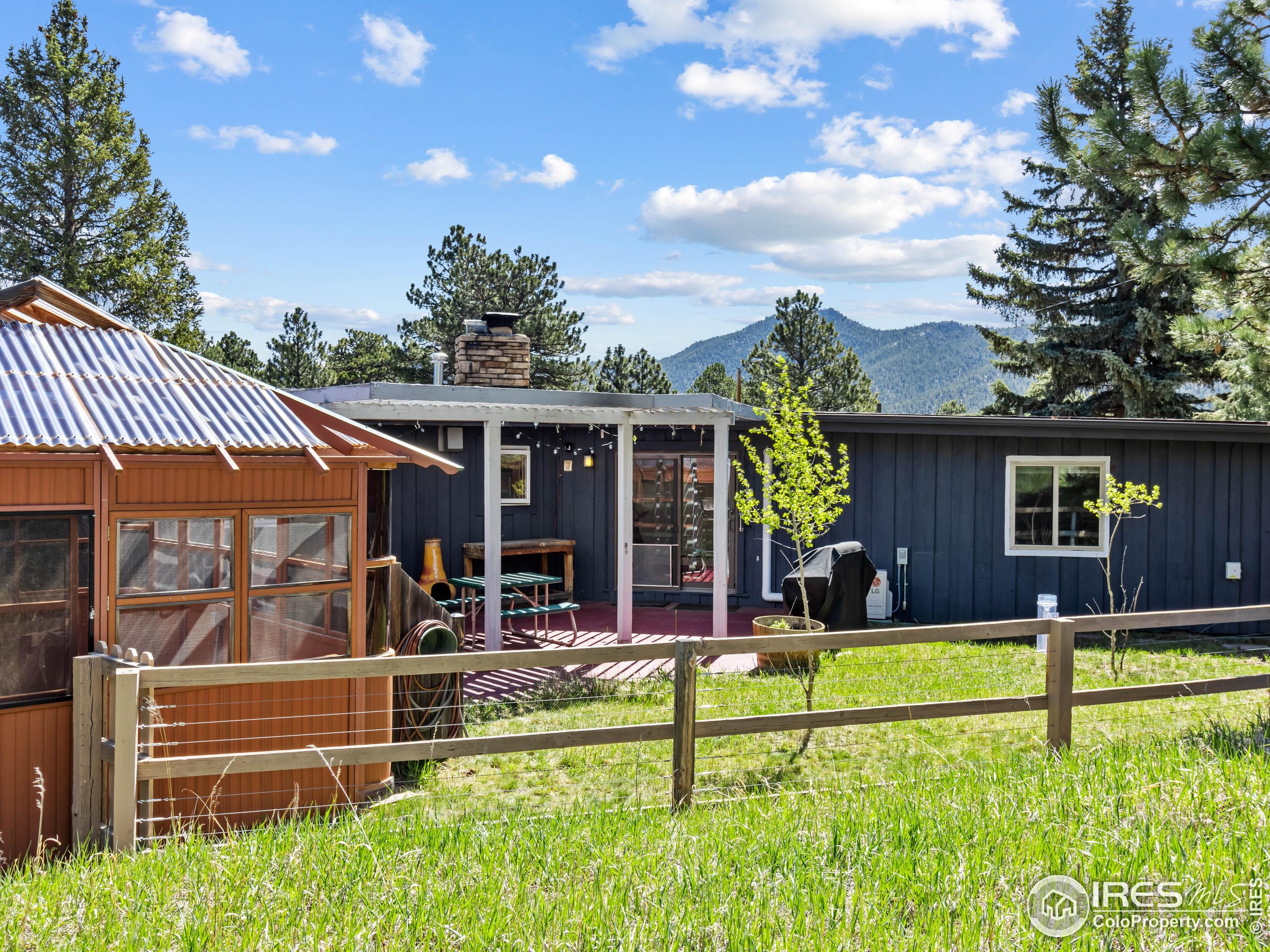 1411 Vail Ct