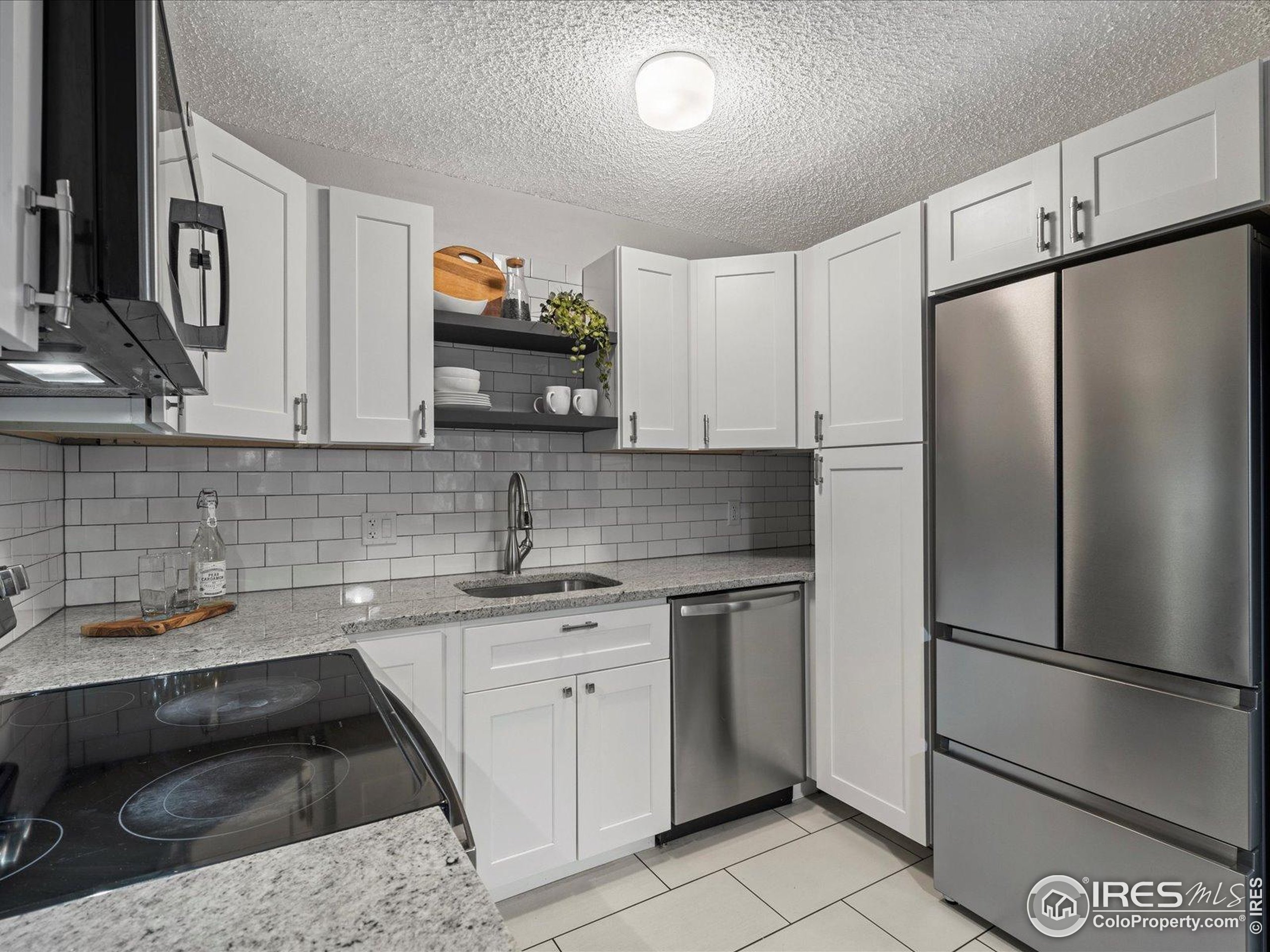 3335 Chisholm Trl 202