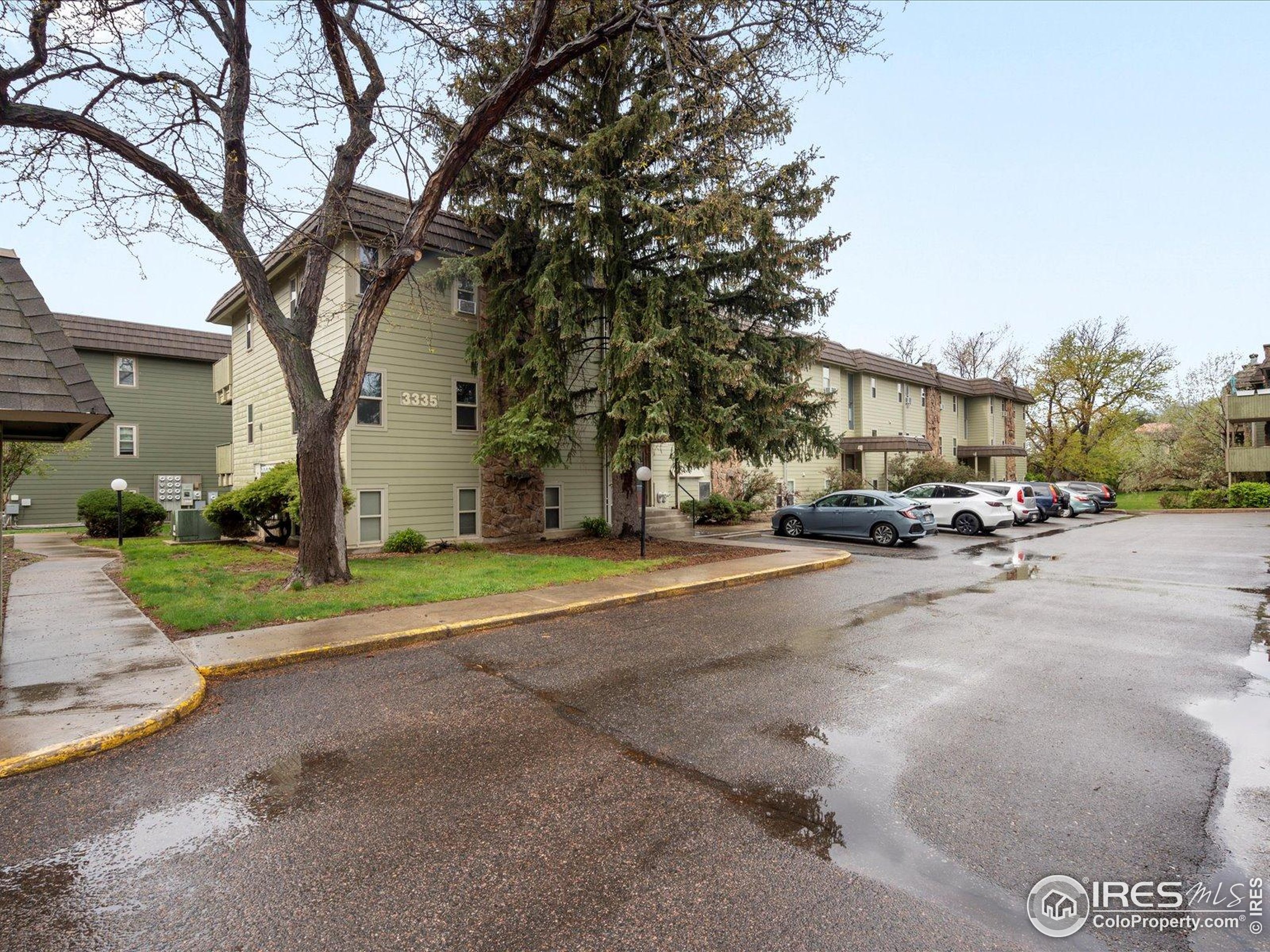 3335 Chisholm Trl 202