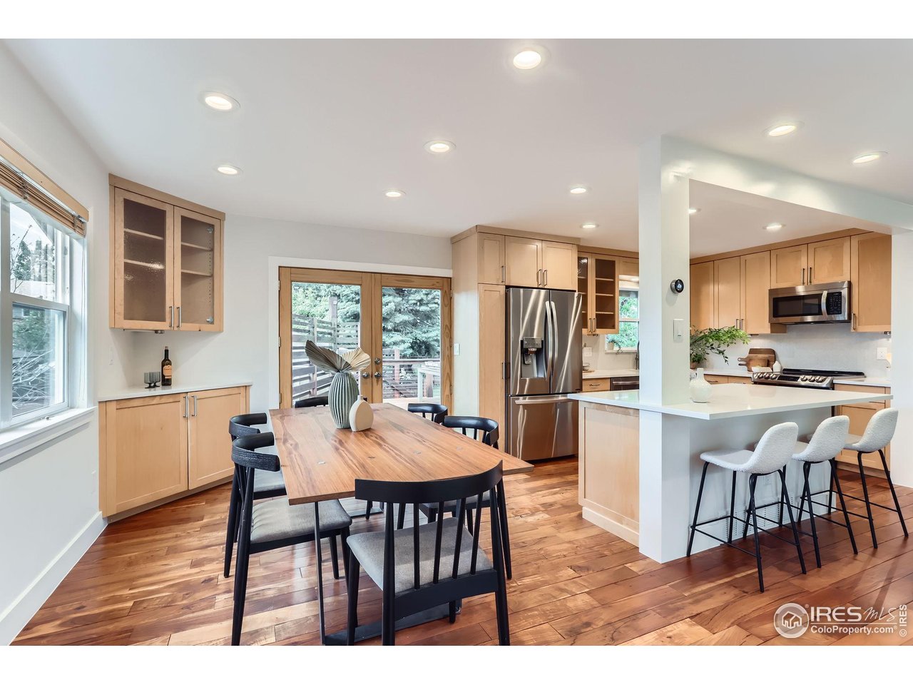 2550 Woodstock Pl