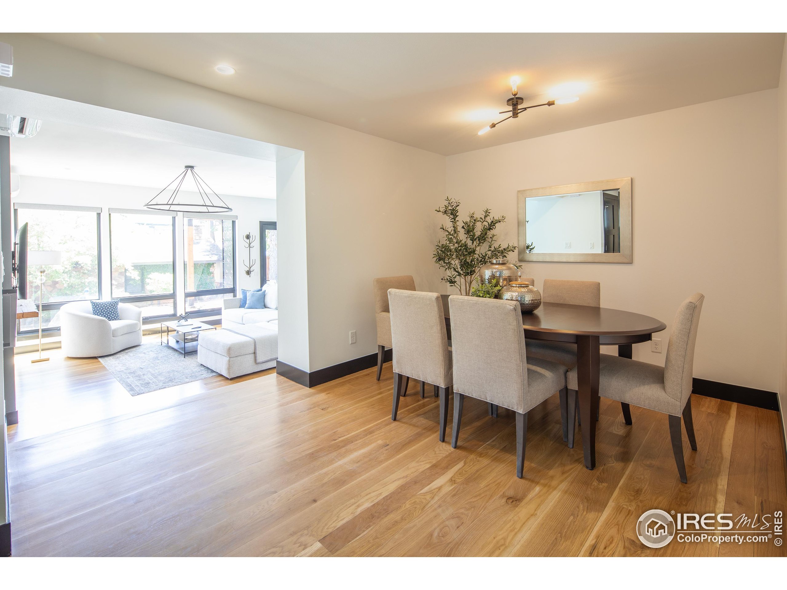788 Grant Pl