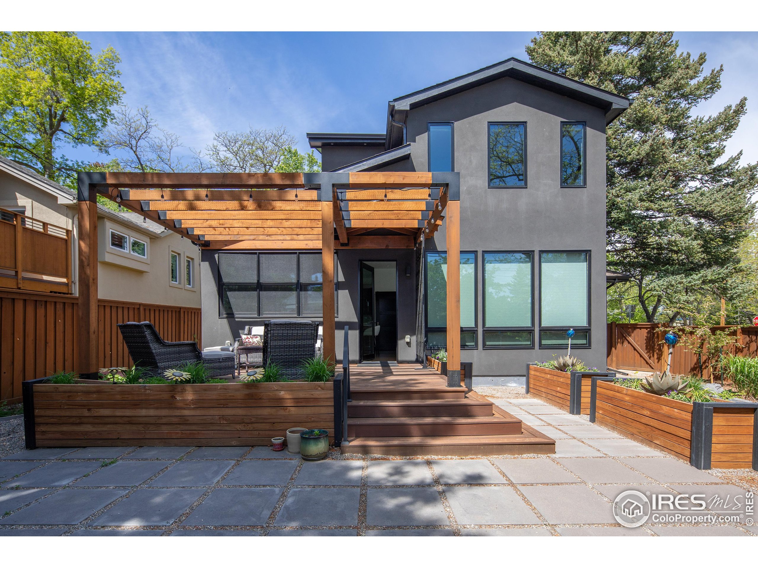 788 Grant Pl