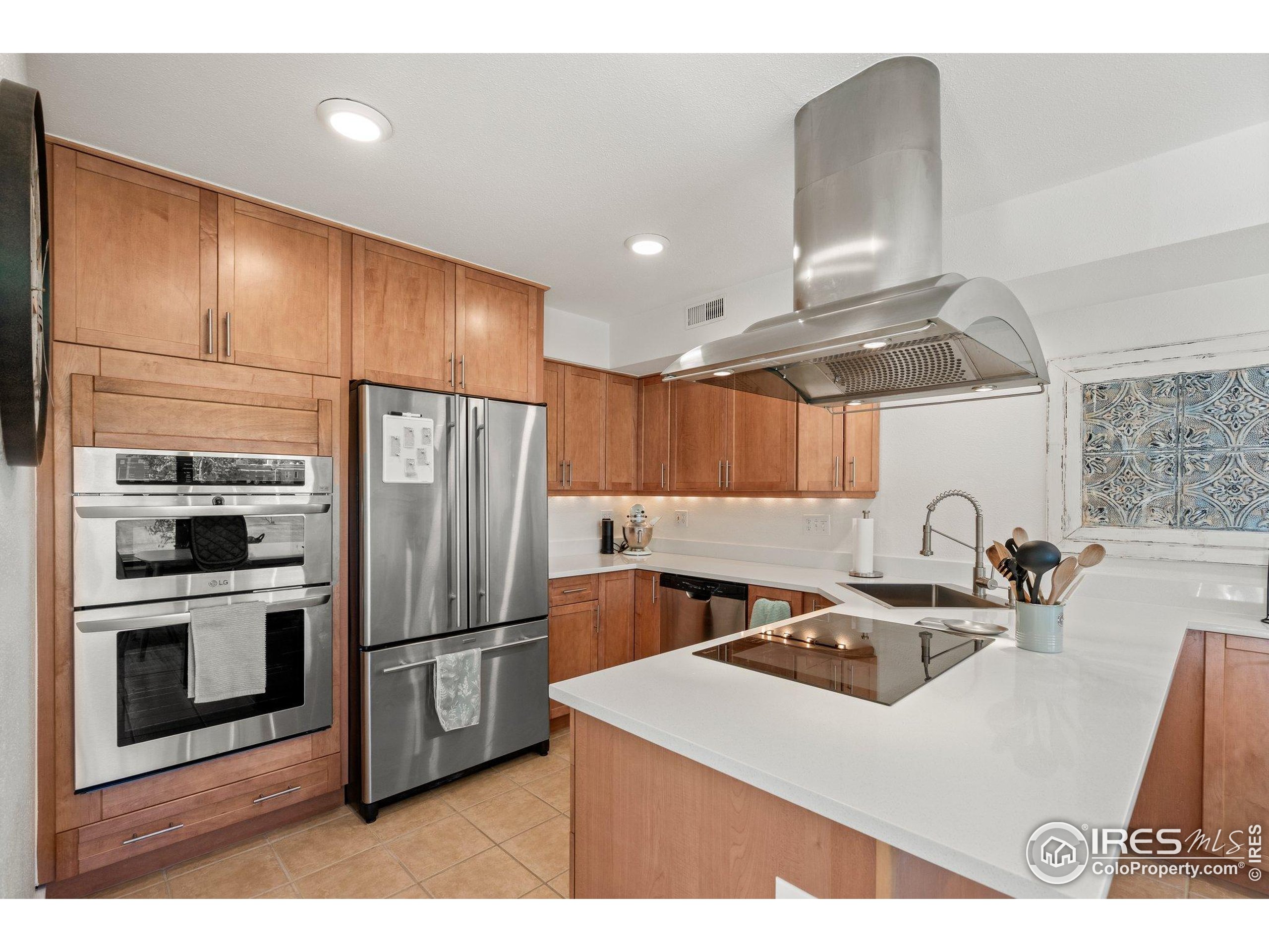 500 Manhattan Dr A9