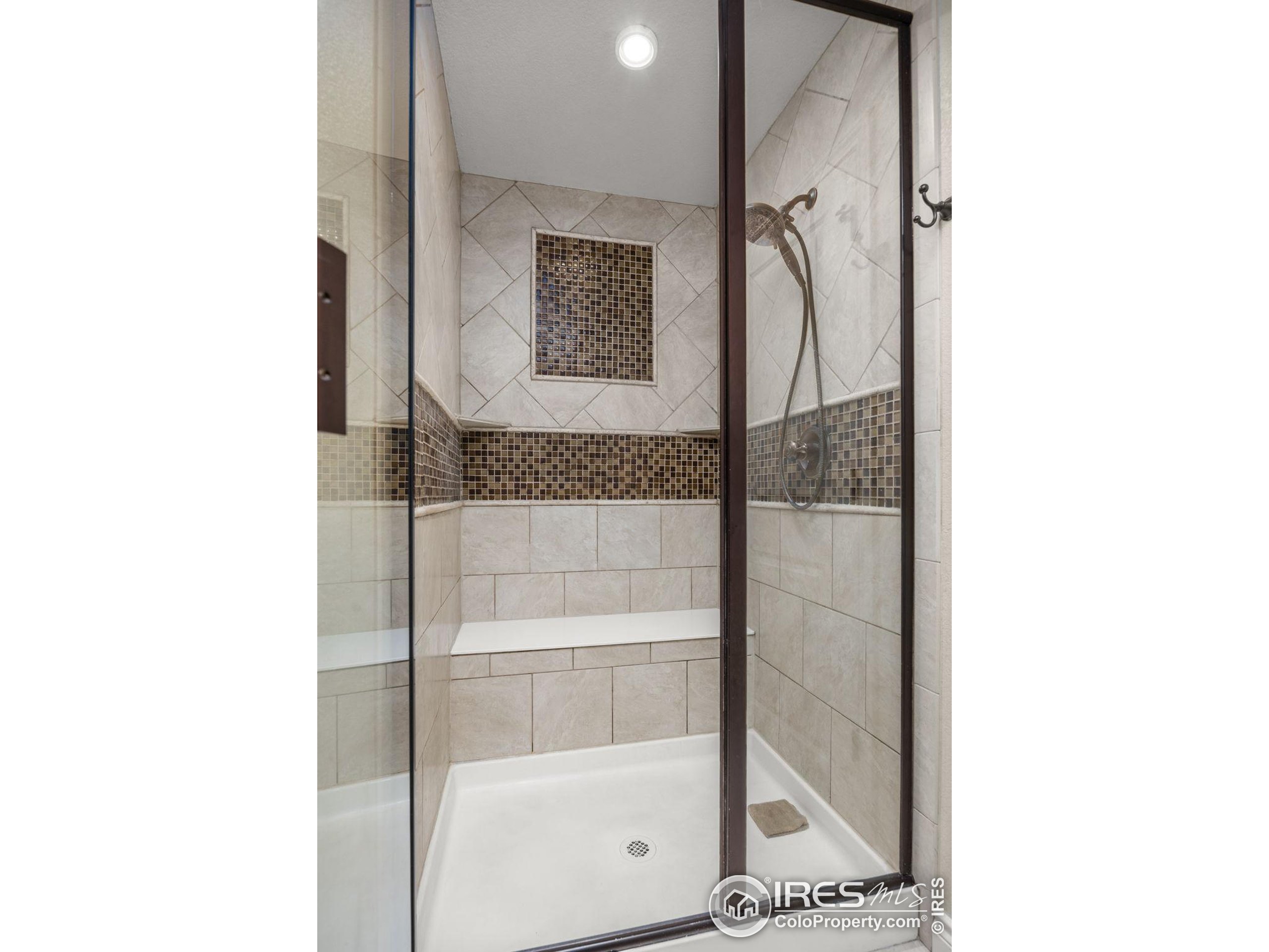 873 Signal Ct