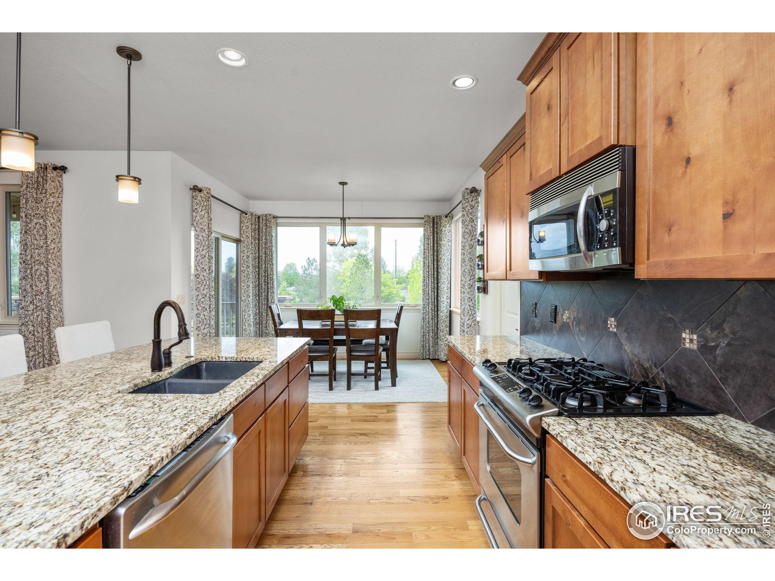 873 Signal Ct