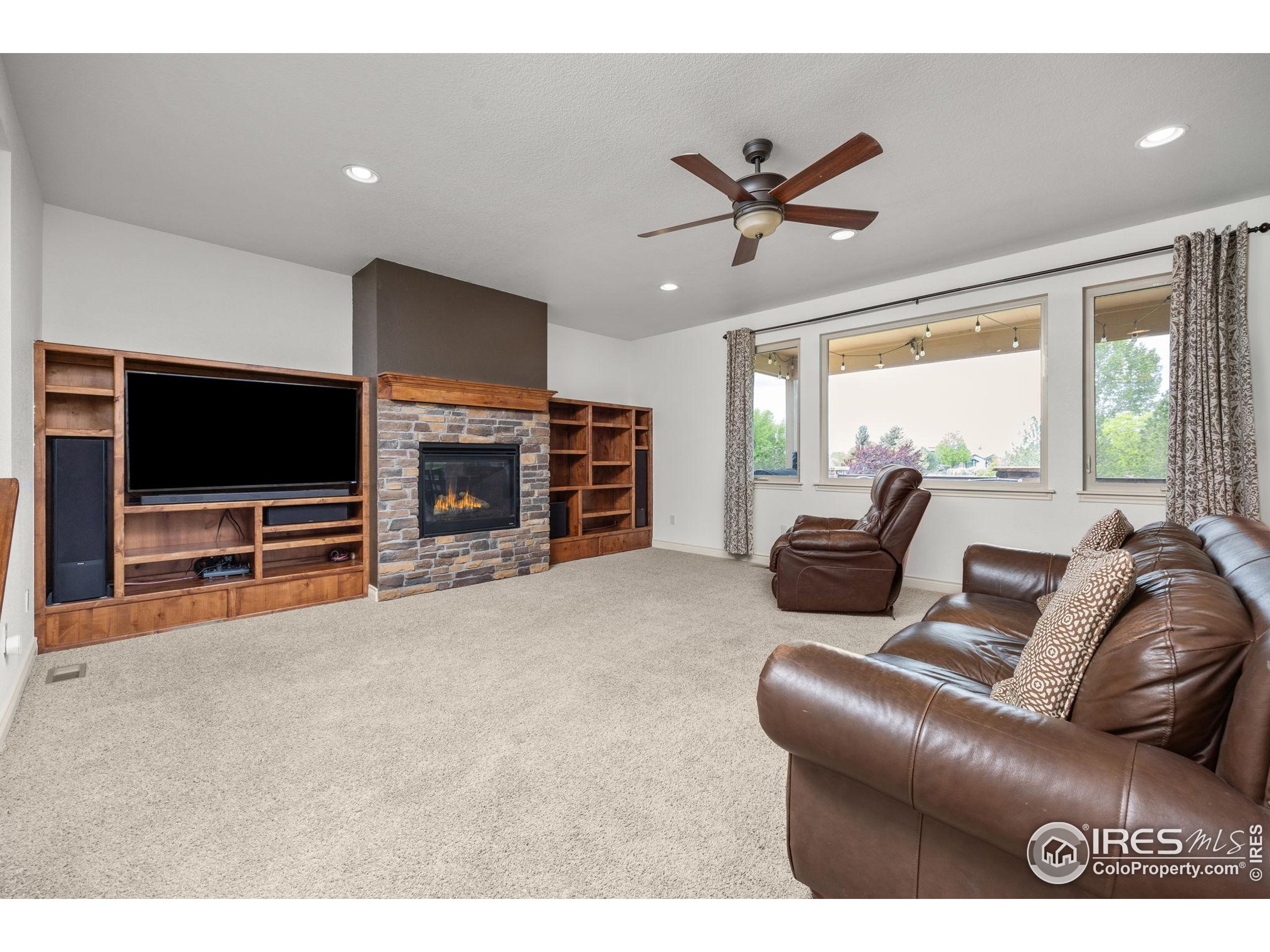 873 Signal Ct