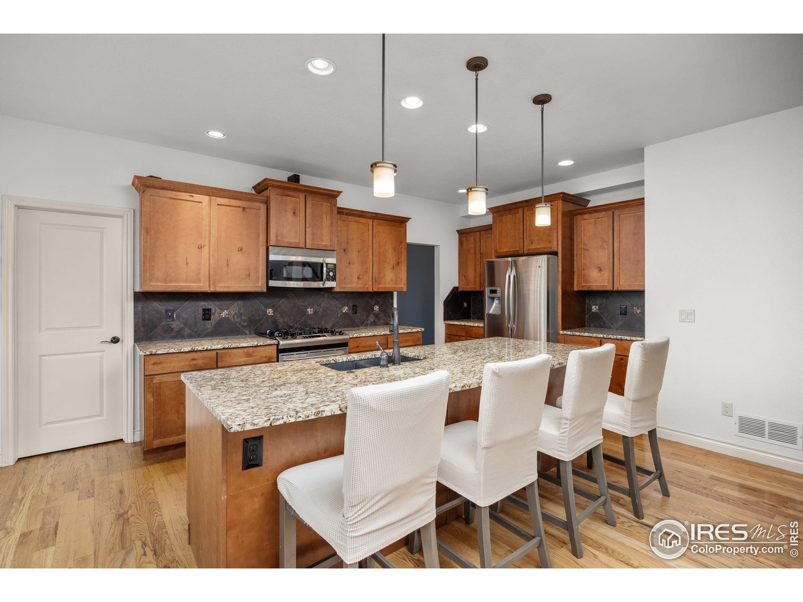 873 Signal Ct