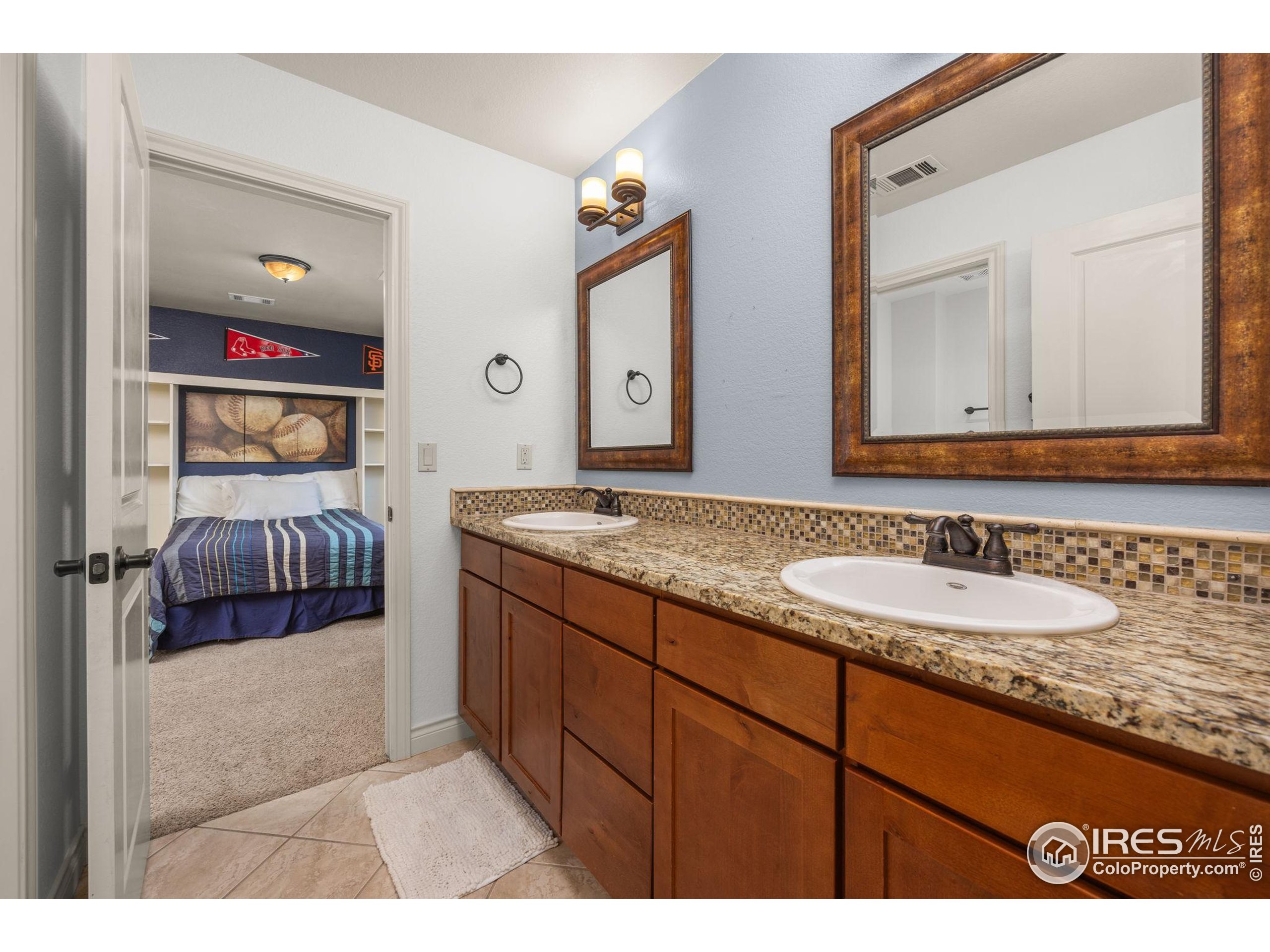 873 Signal Ct