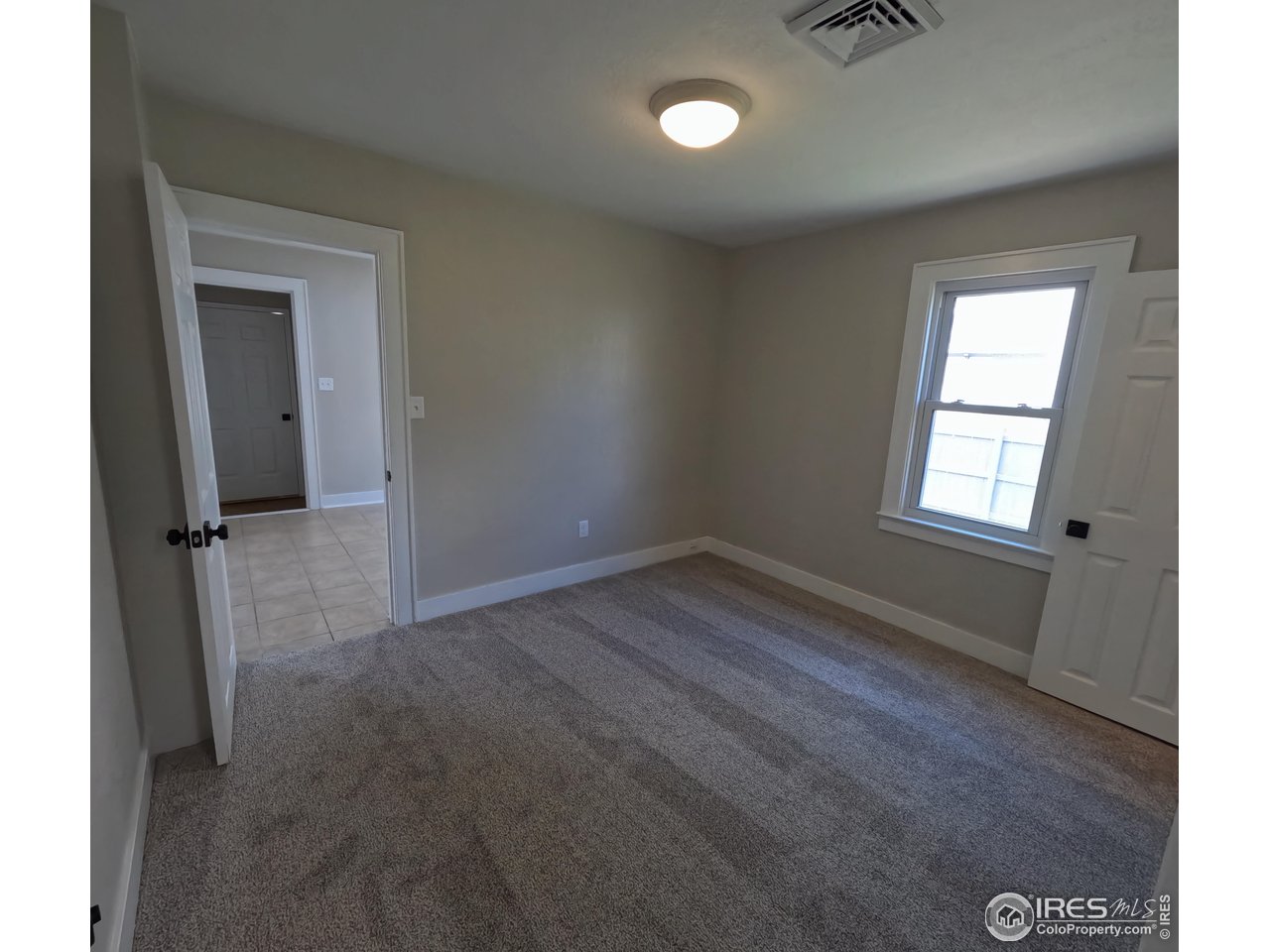 815 W Beaver Ave