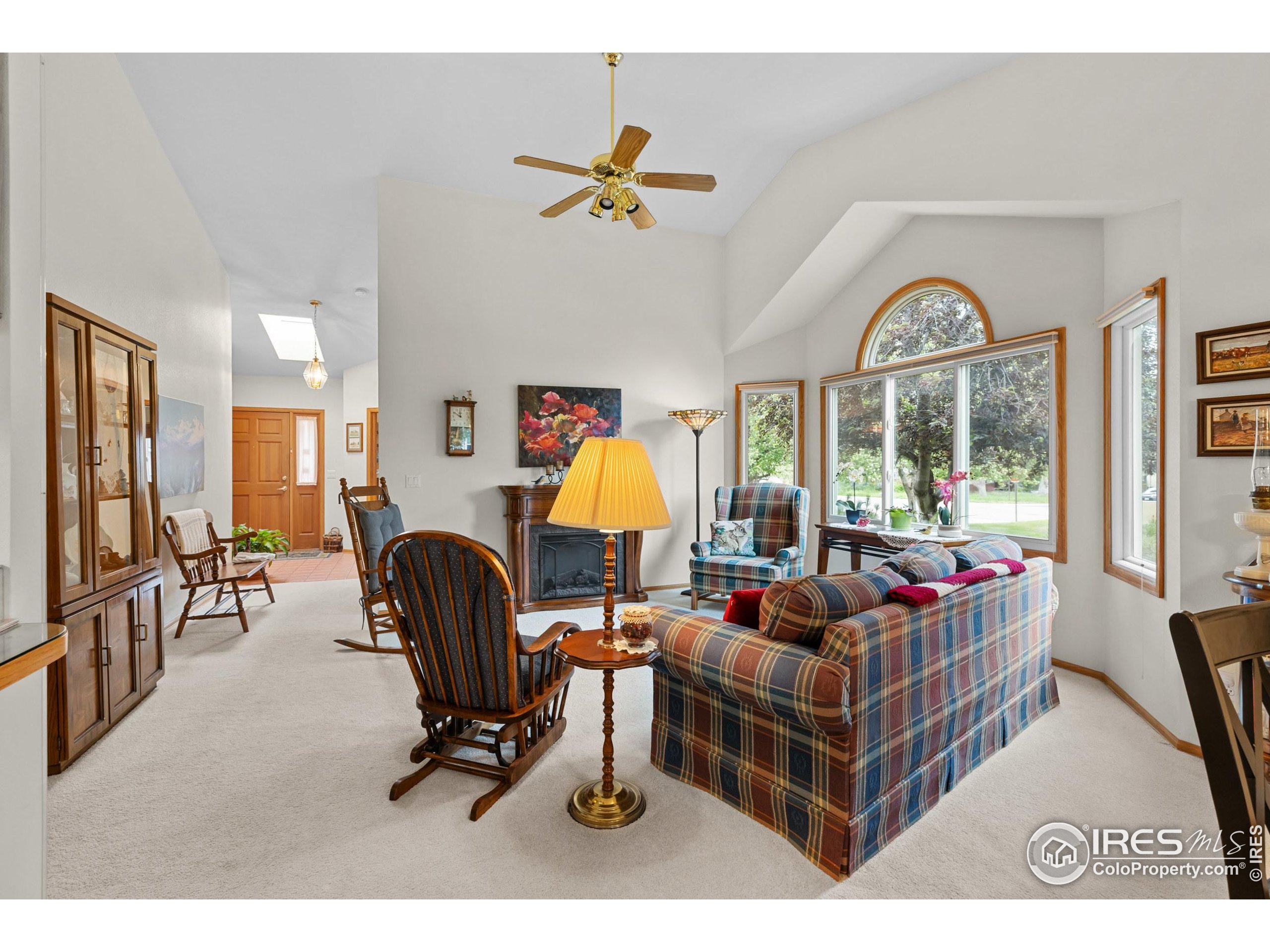 1515 Tulip Ct