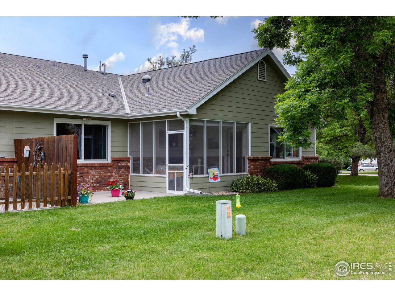 1515 Tulip Ct