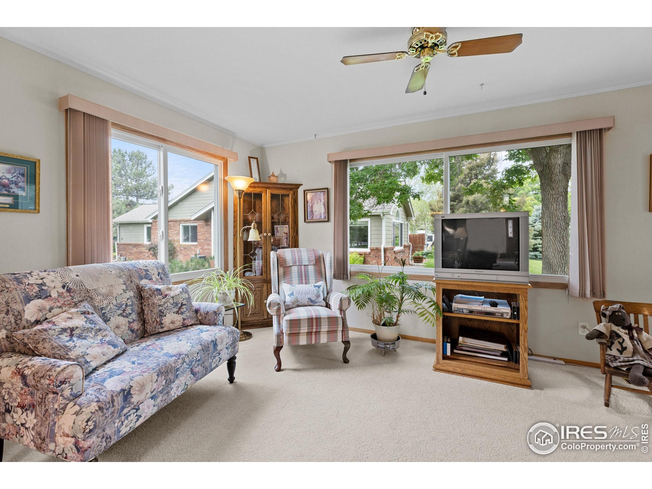 1515 Tulip Ct