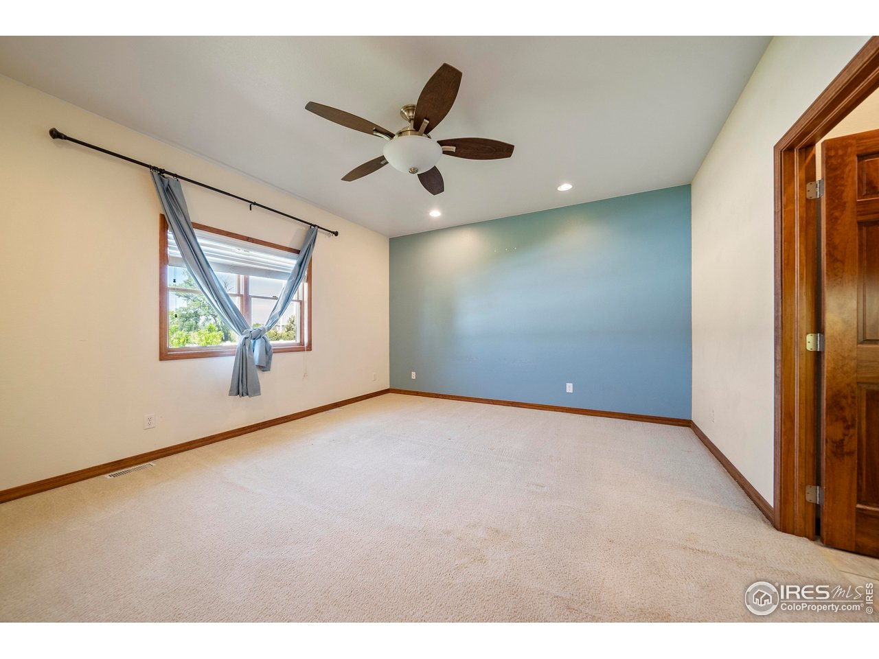 137 Reid Rd