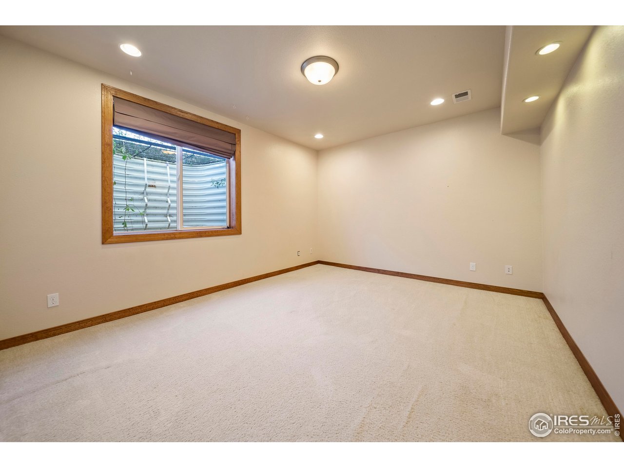 137 Reid Rd