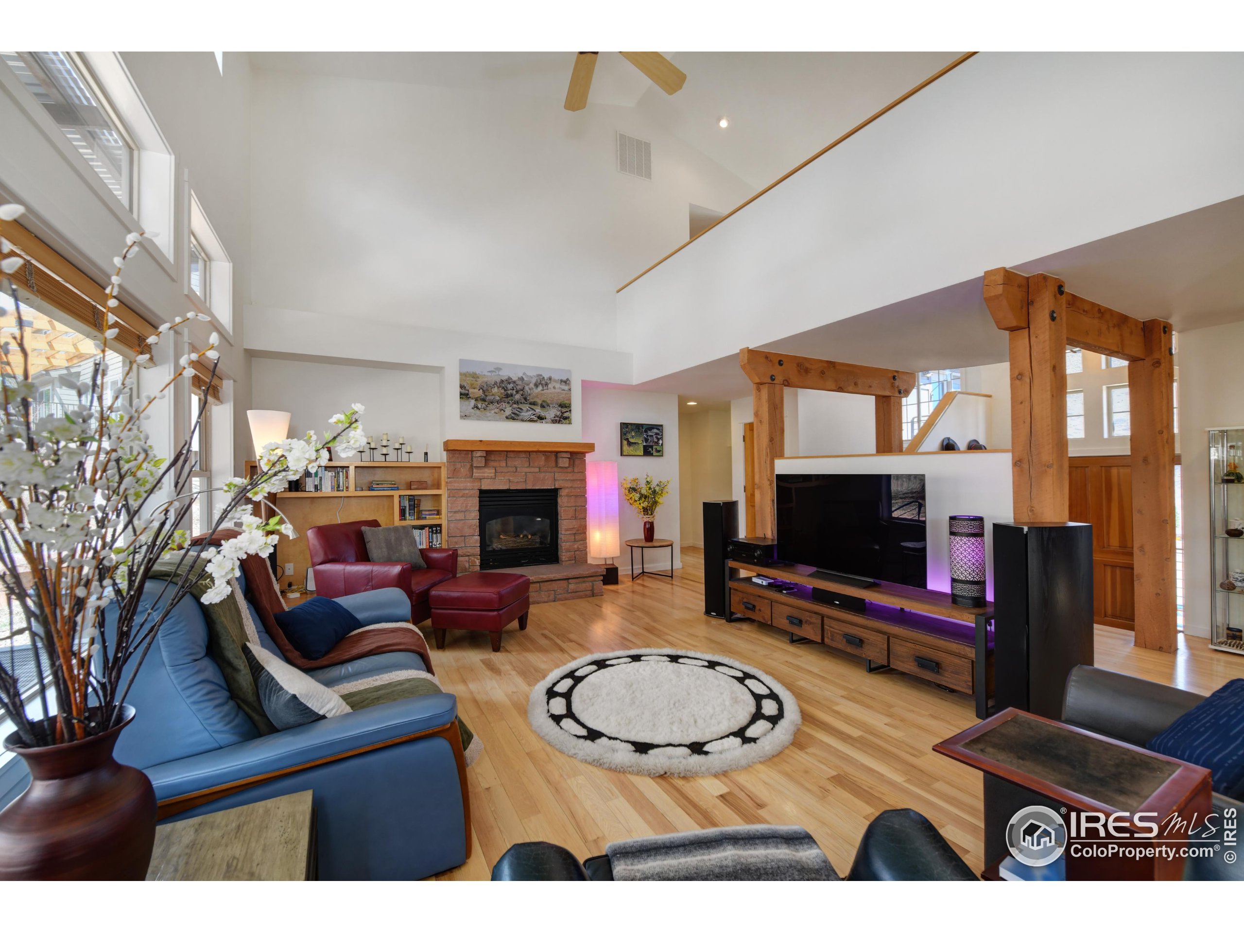 385 Vasquez Ct
