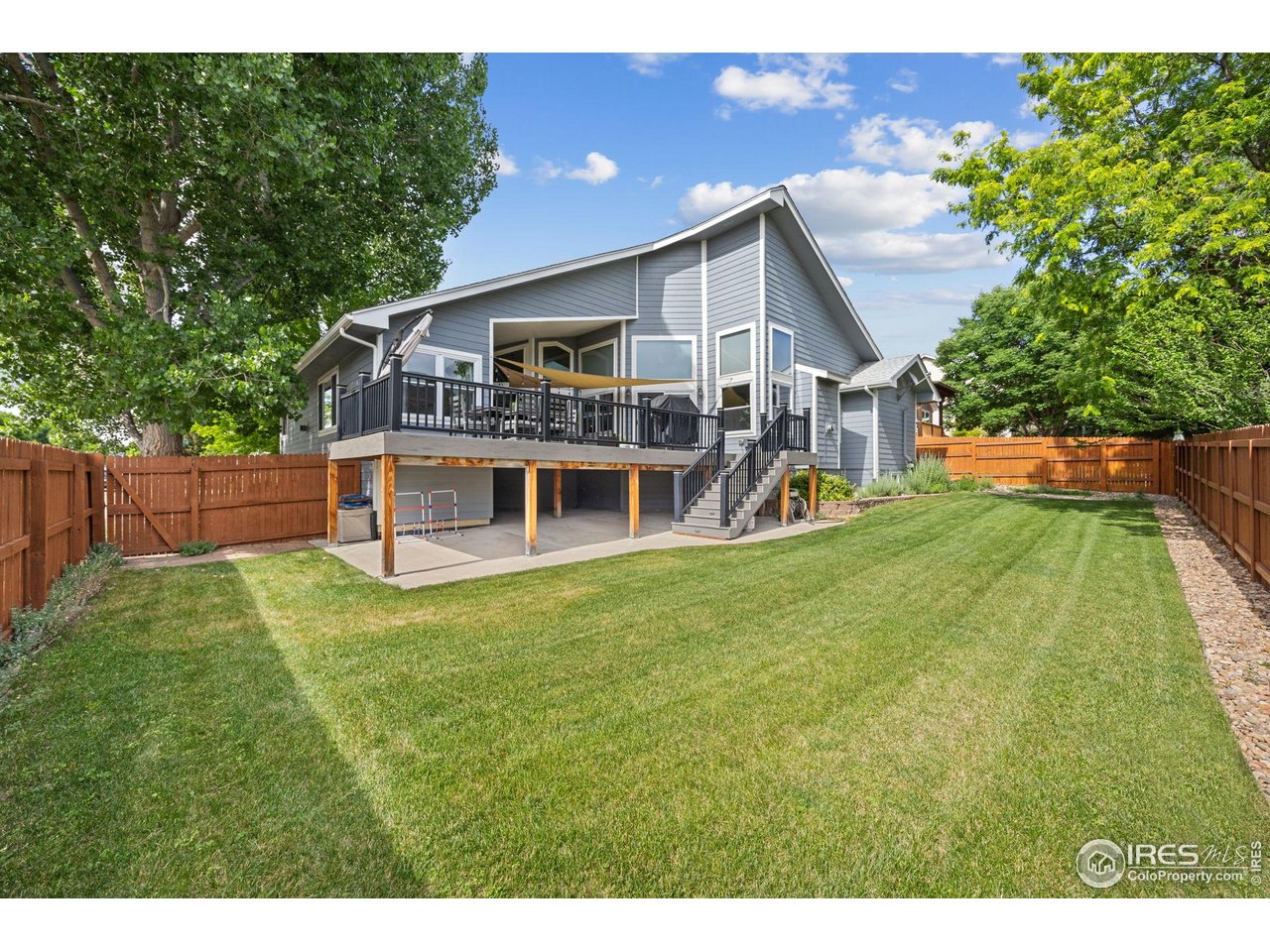 591 Brookside Dr