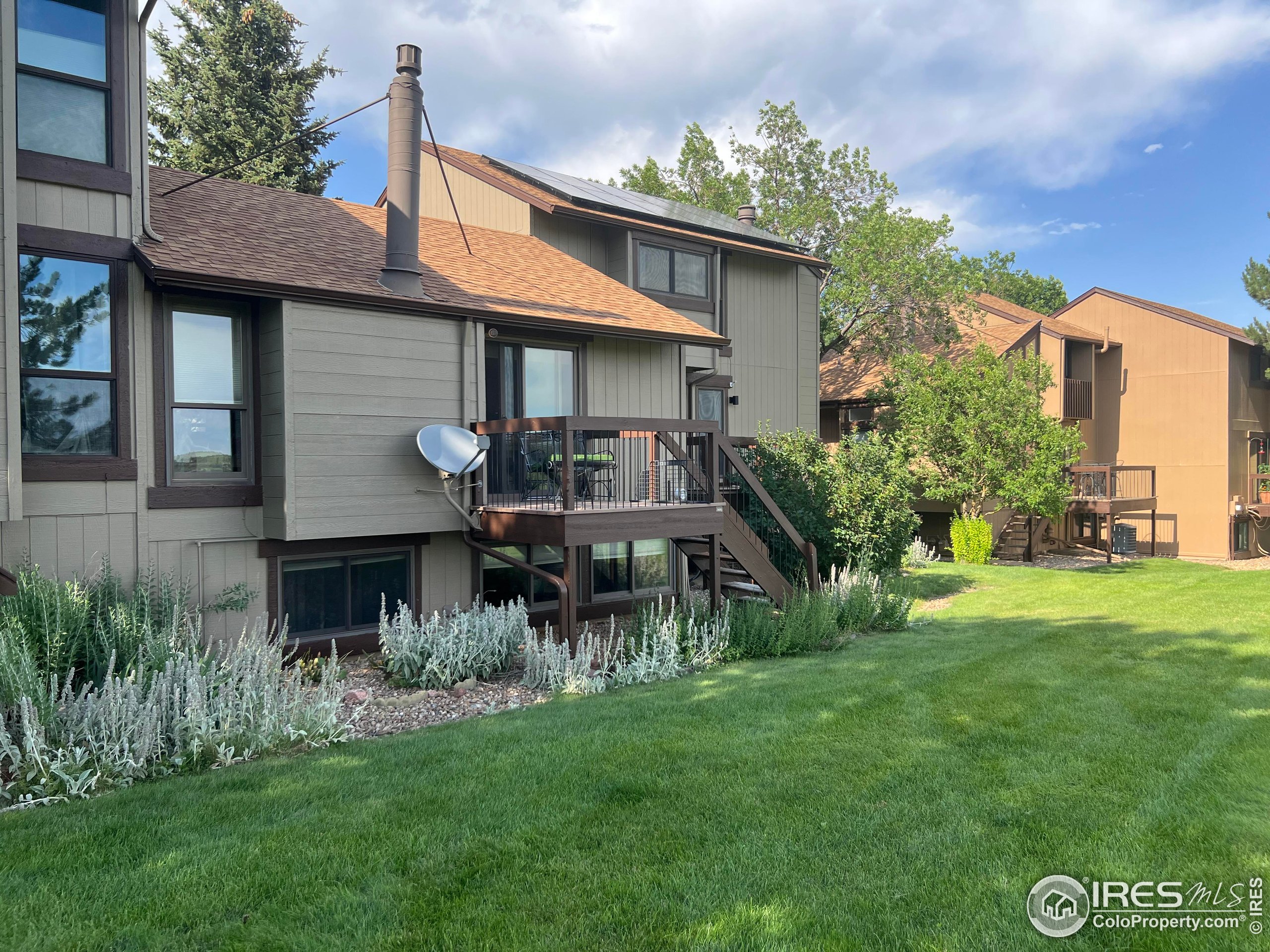 1624 Bradley Ct
