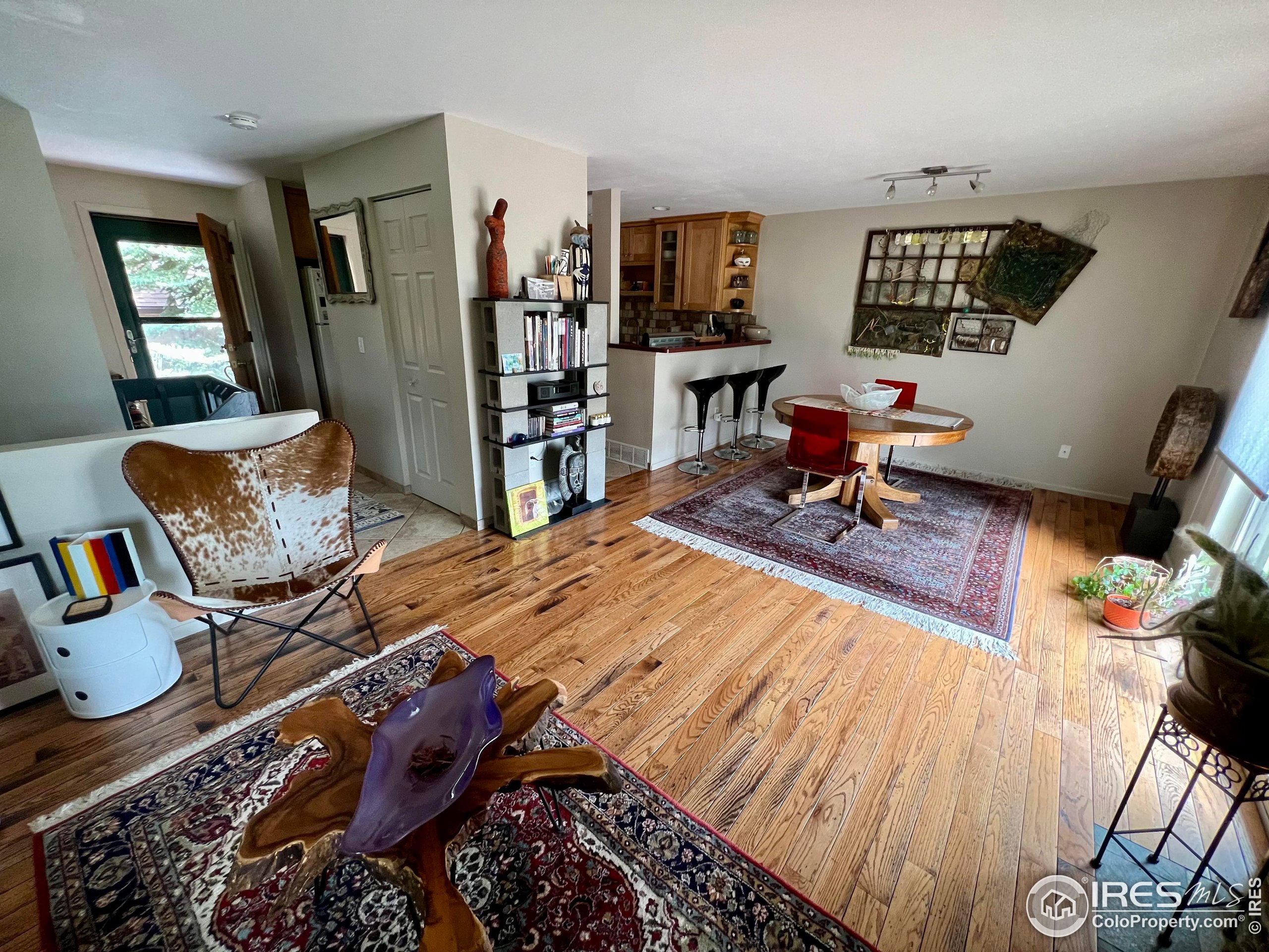 1624 Bradley Ct