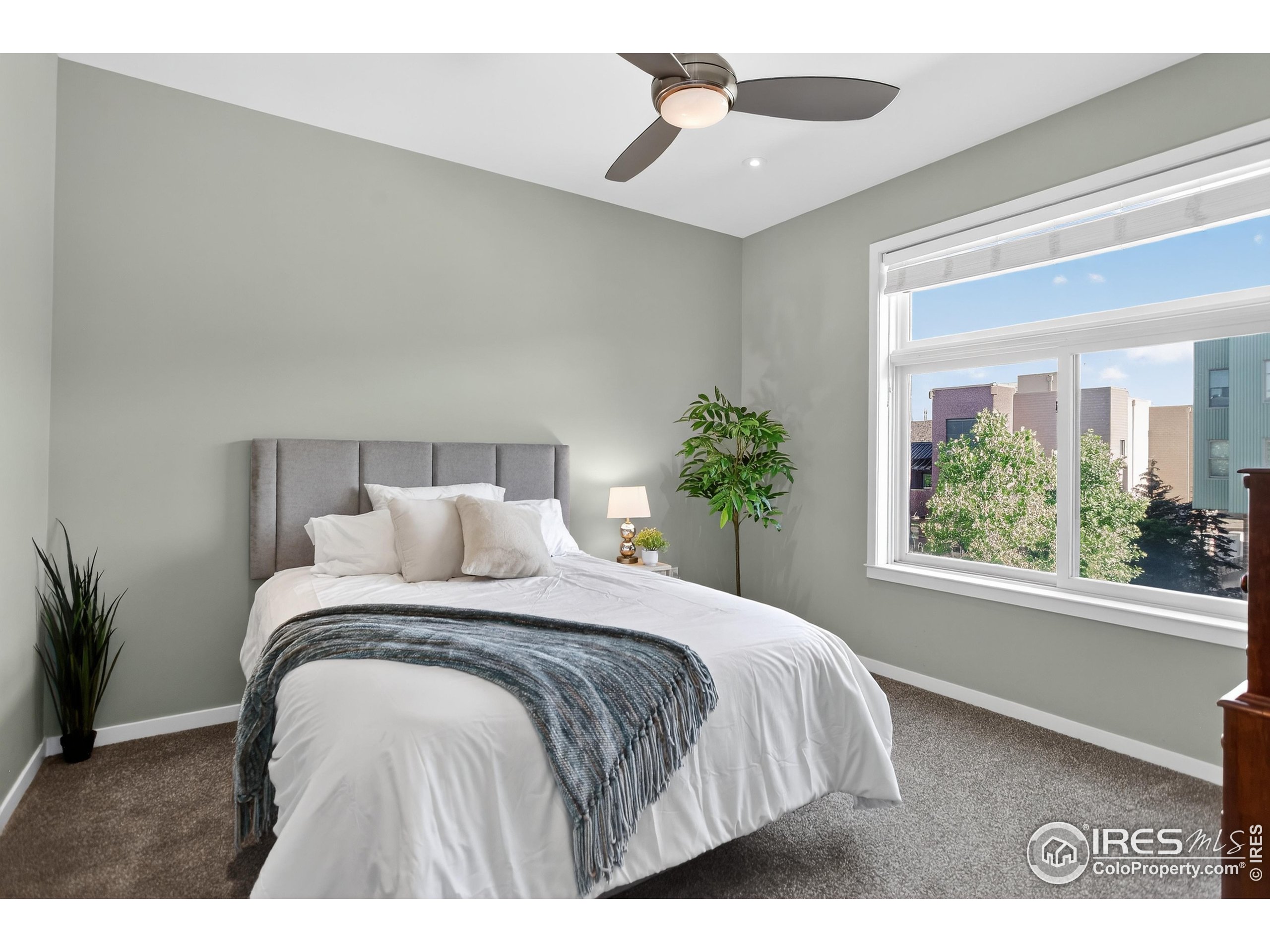 3601 Arapahoe Ave D-304