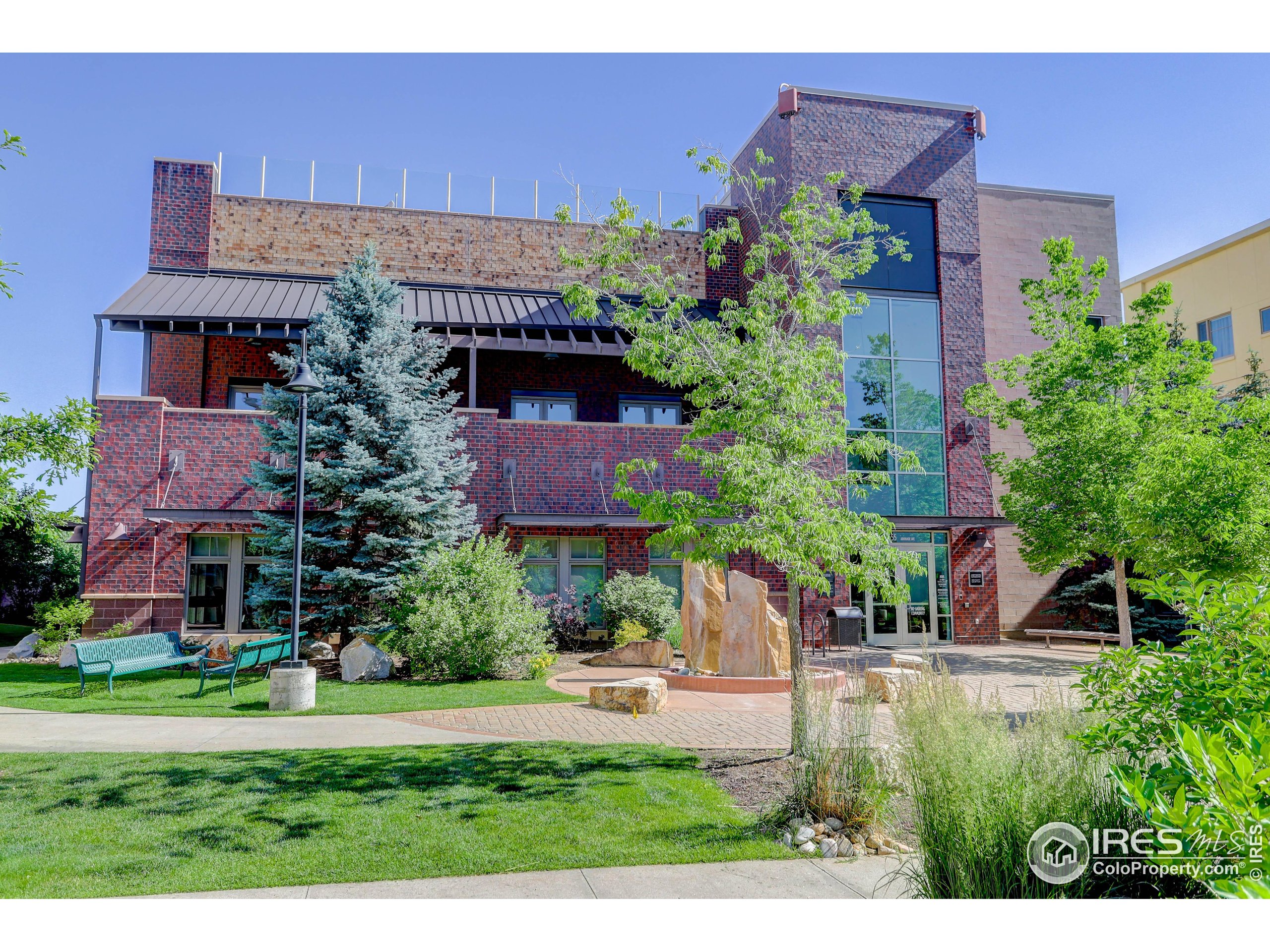 3601 Arapahoe Ave D-304