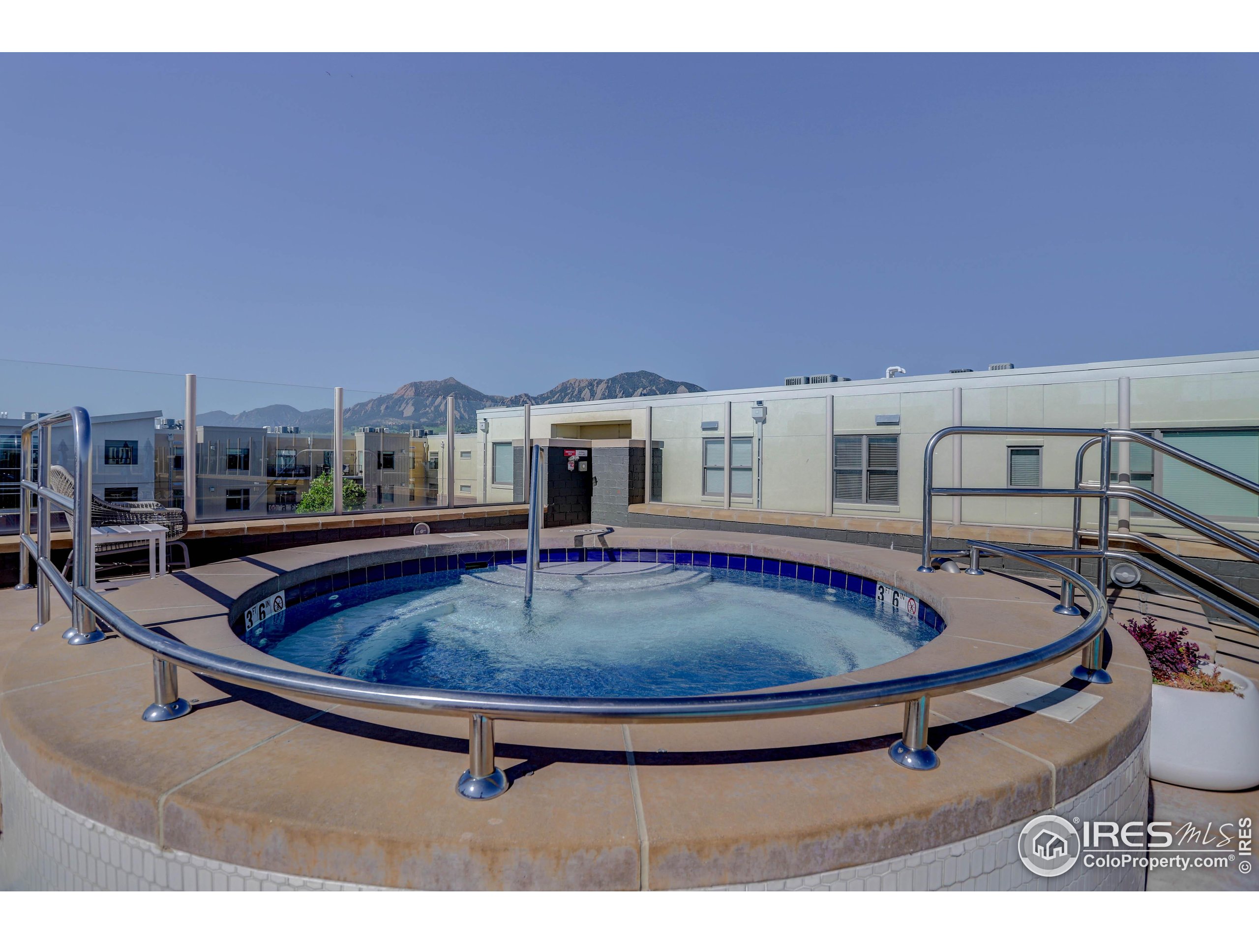 3601 Arapahoe Ave D-304