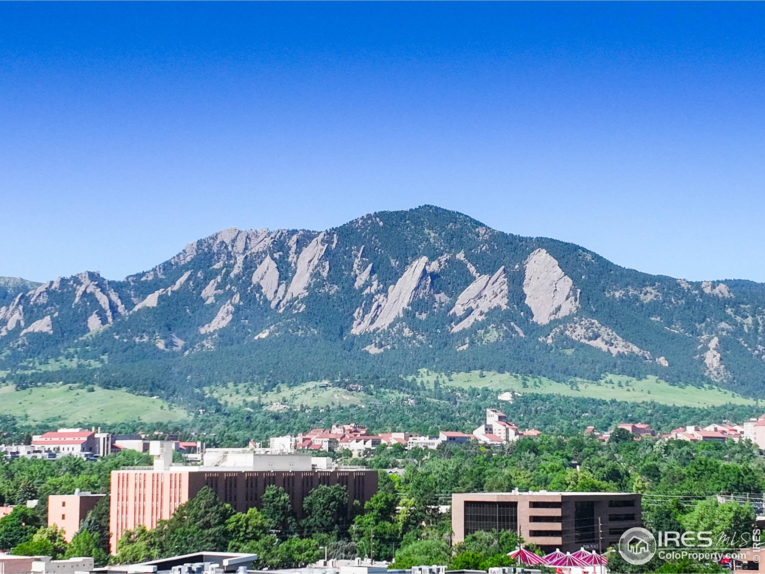 3601 Arapahoe Ave D-304