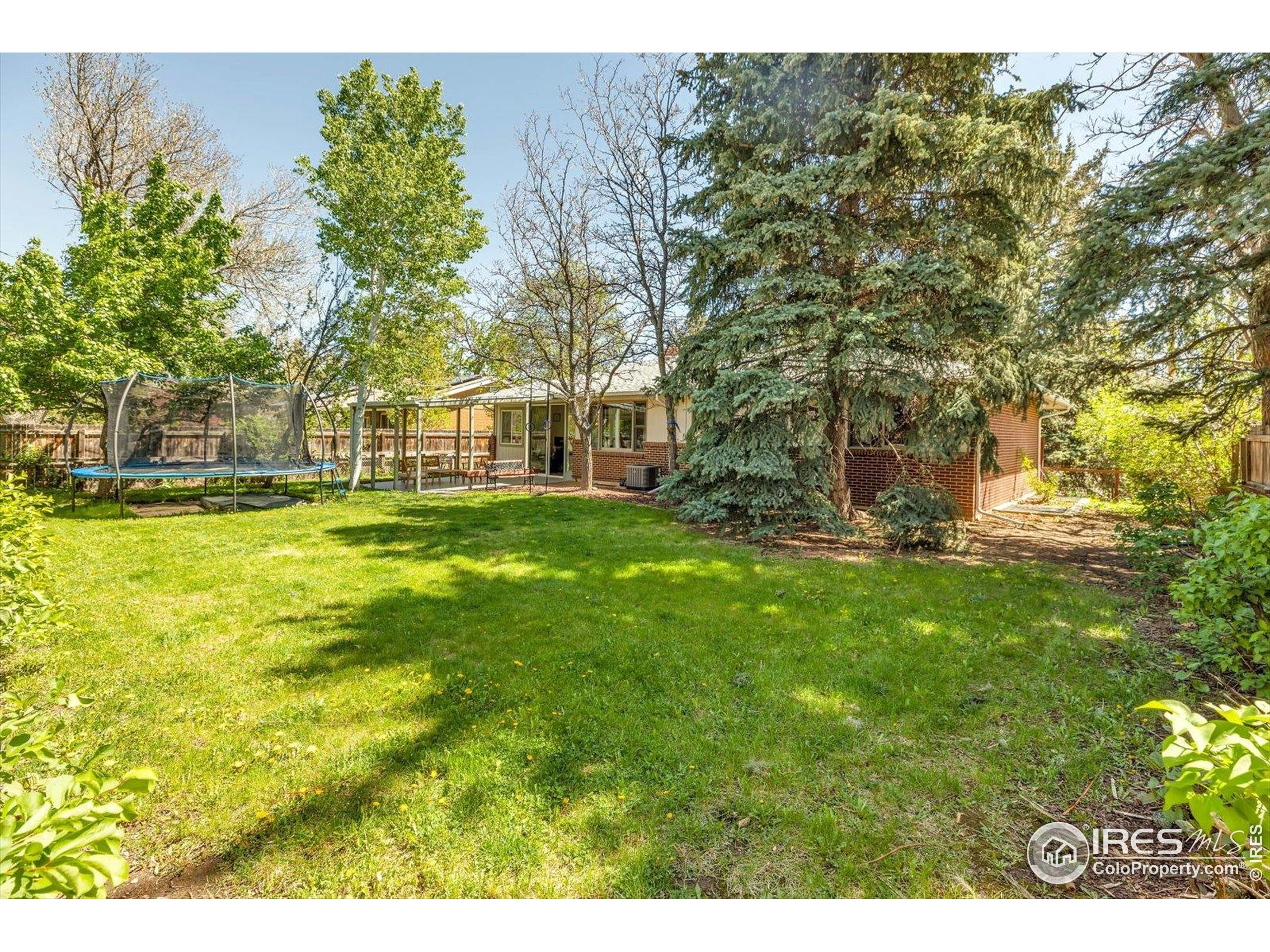 1245 Claremont Dr