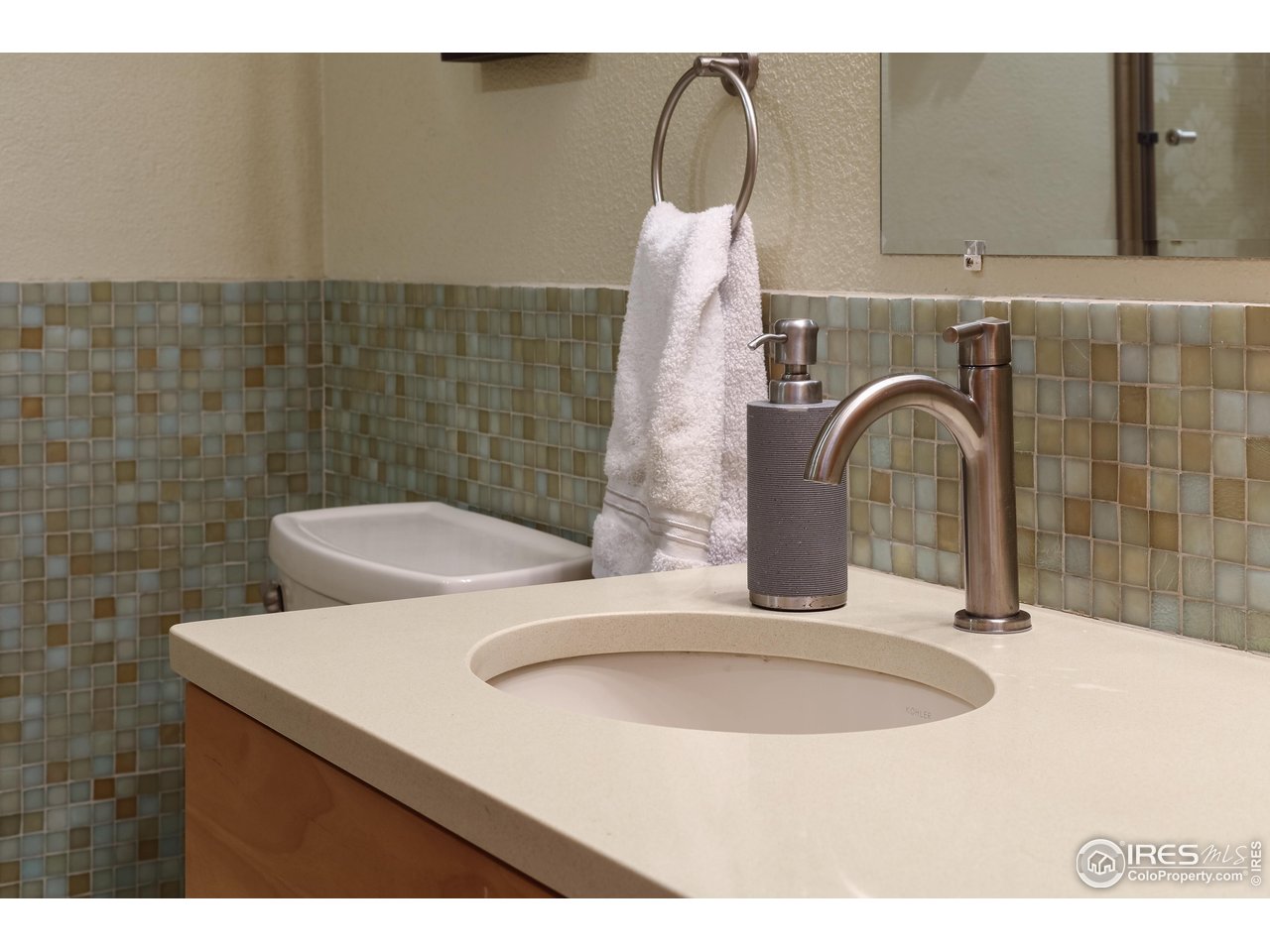 7459 Mount Meeker Rd