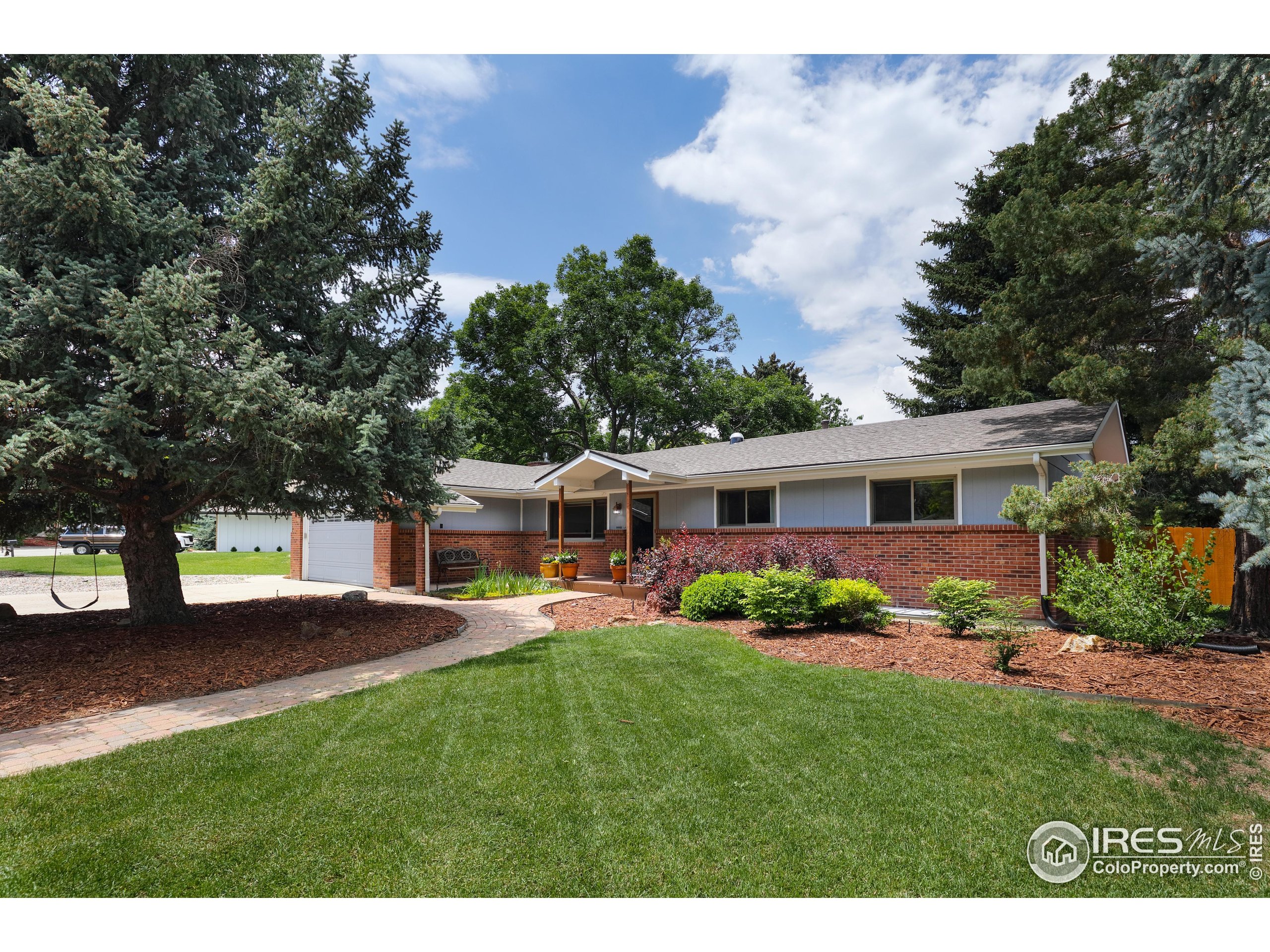 7459 Mount Meeker Rd