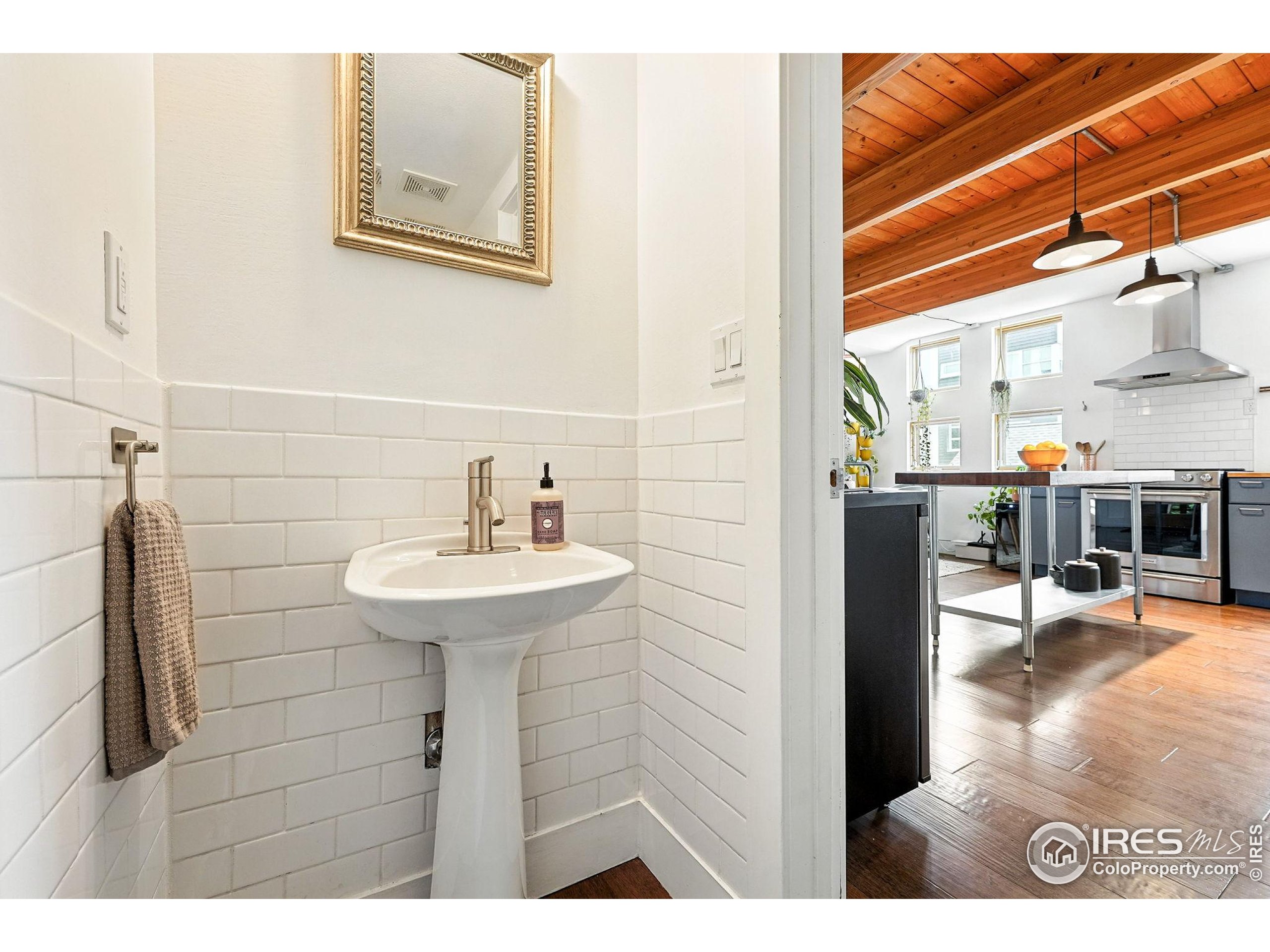 801 Confidence Dr 15