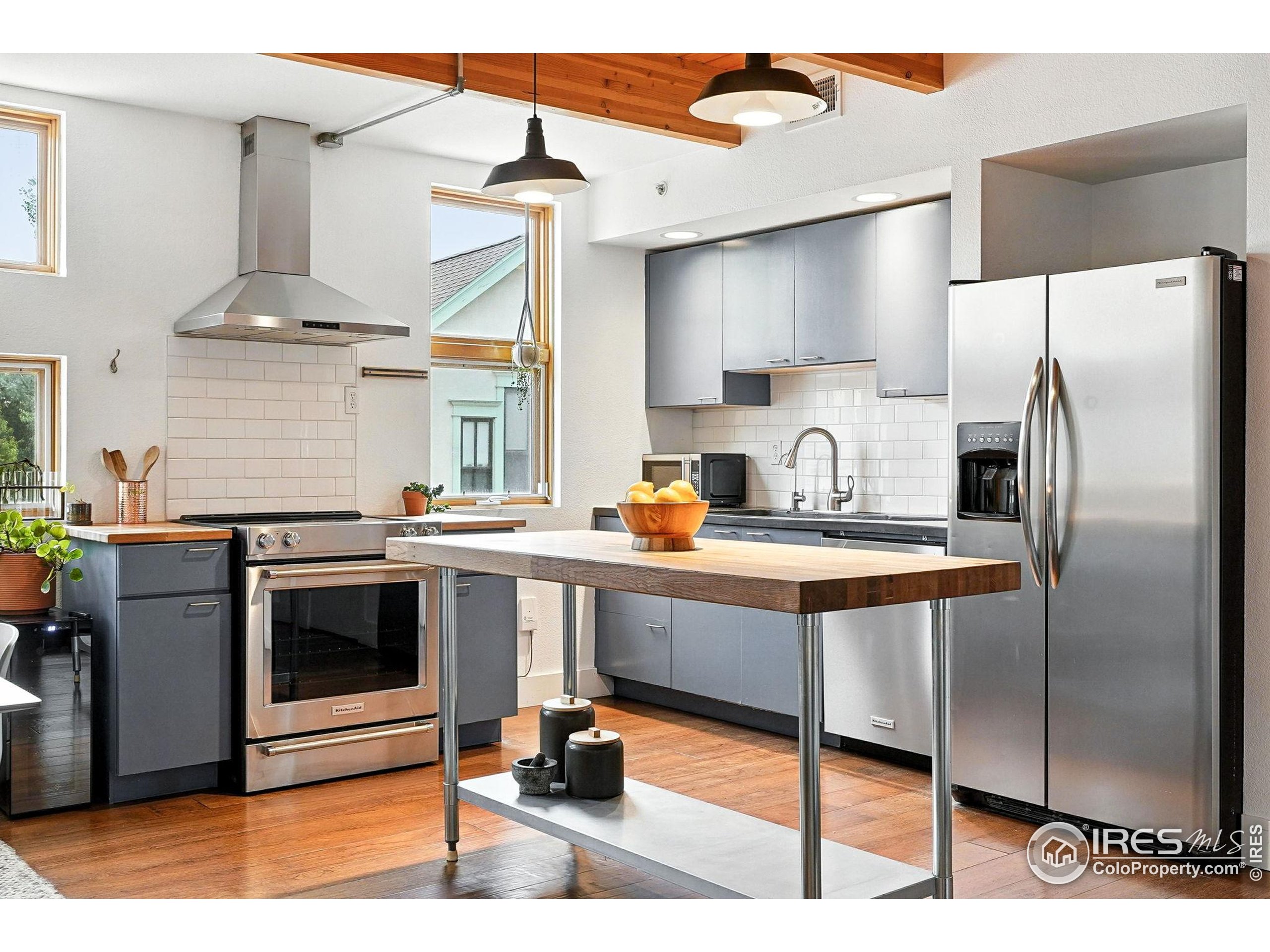 801 Confidence Dr 15