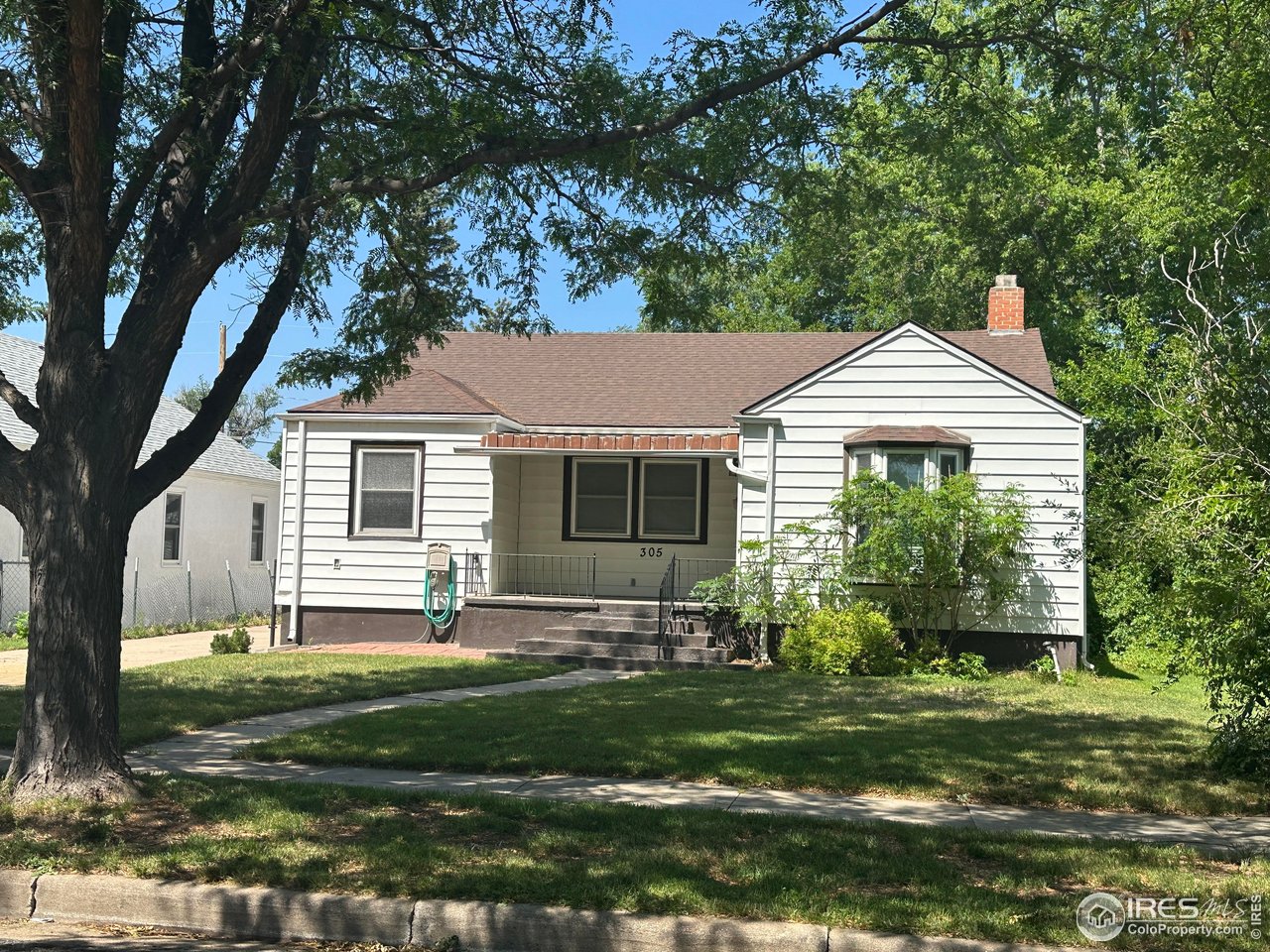 305 Euclid St