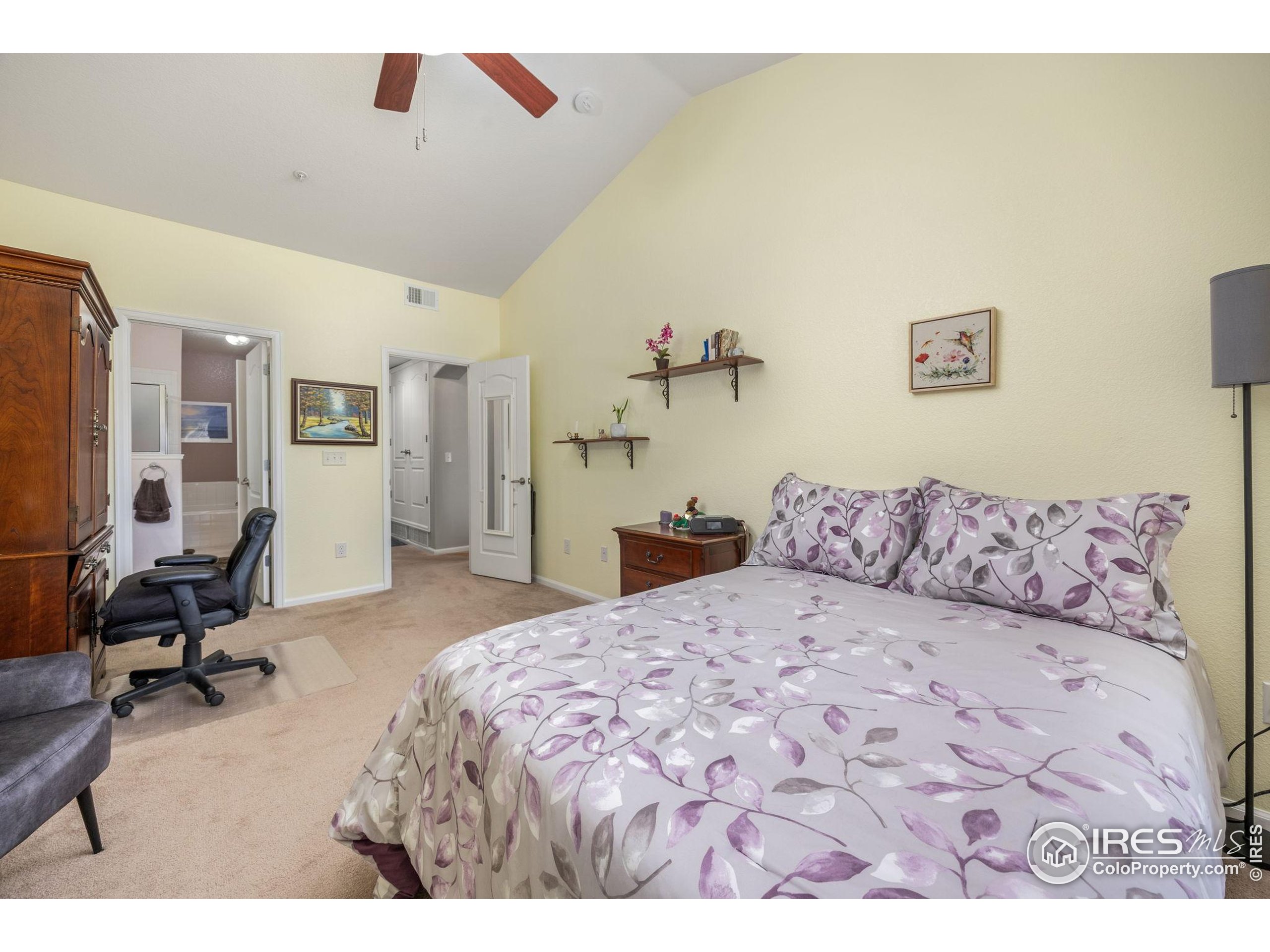 5038 Northern Lights Dr A