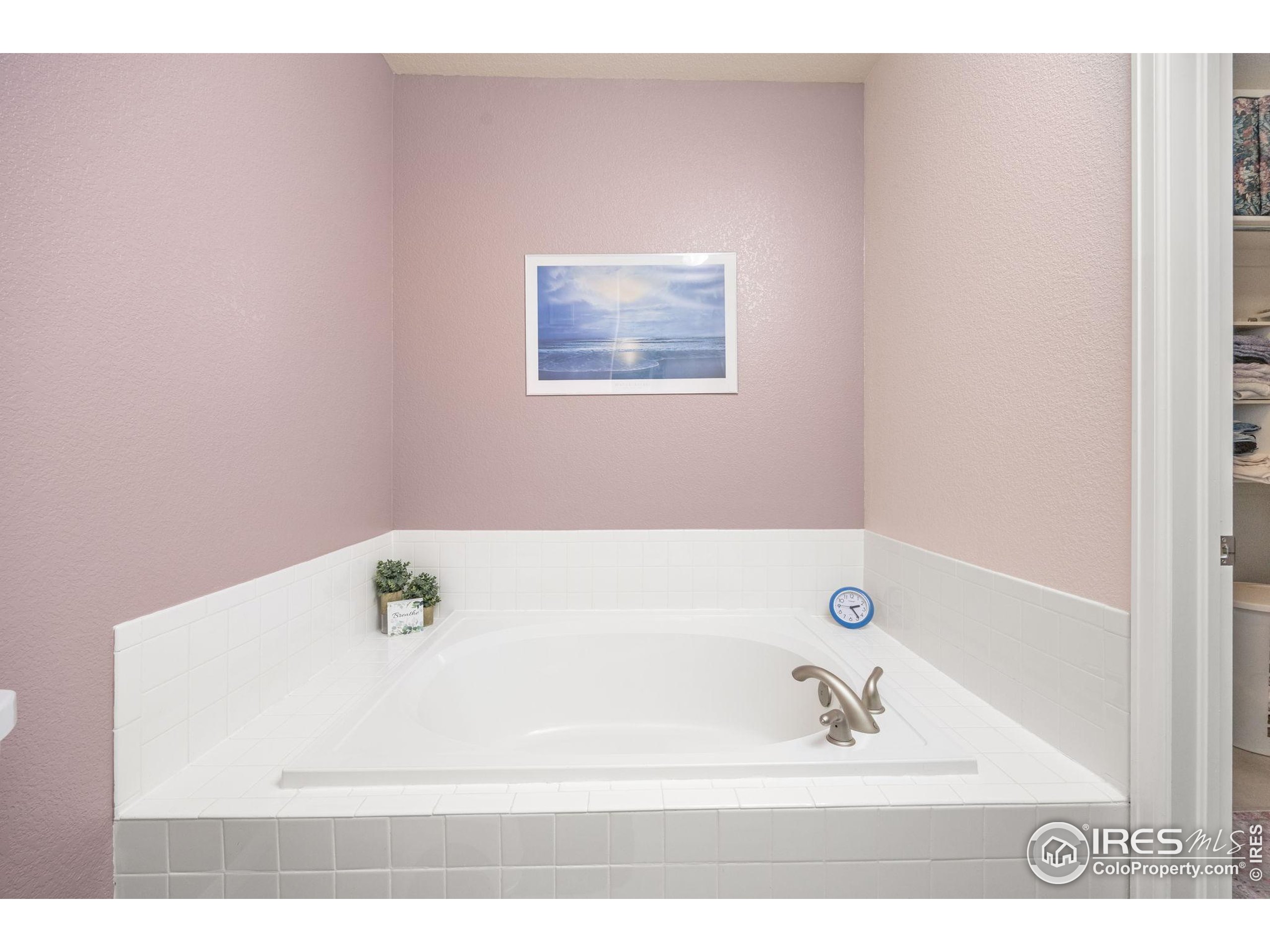 5038 Northern Lights Dr A