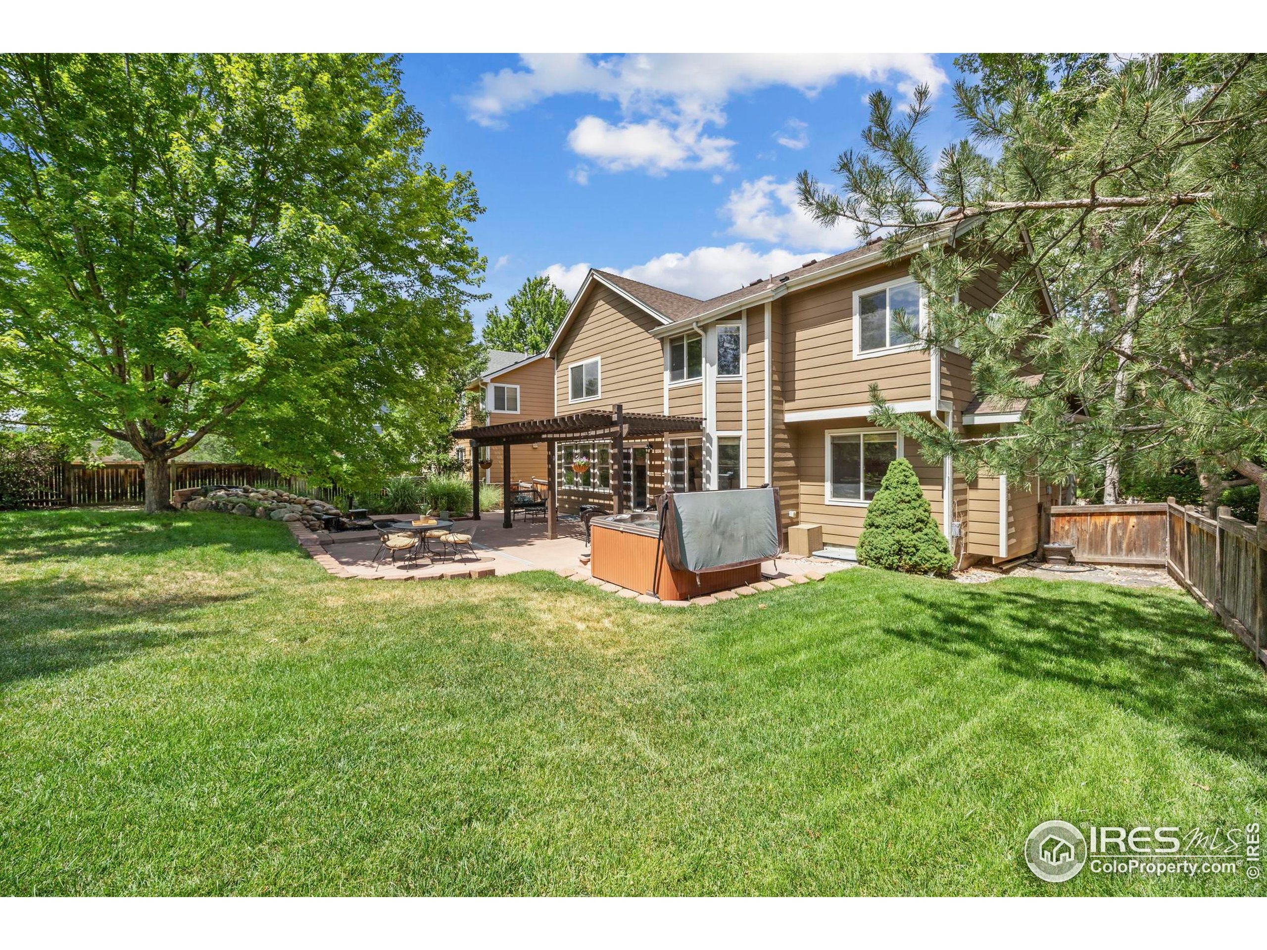 433 Huntington Hills Dr