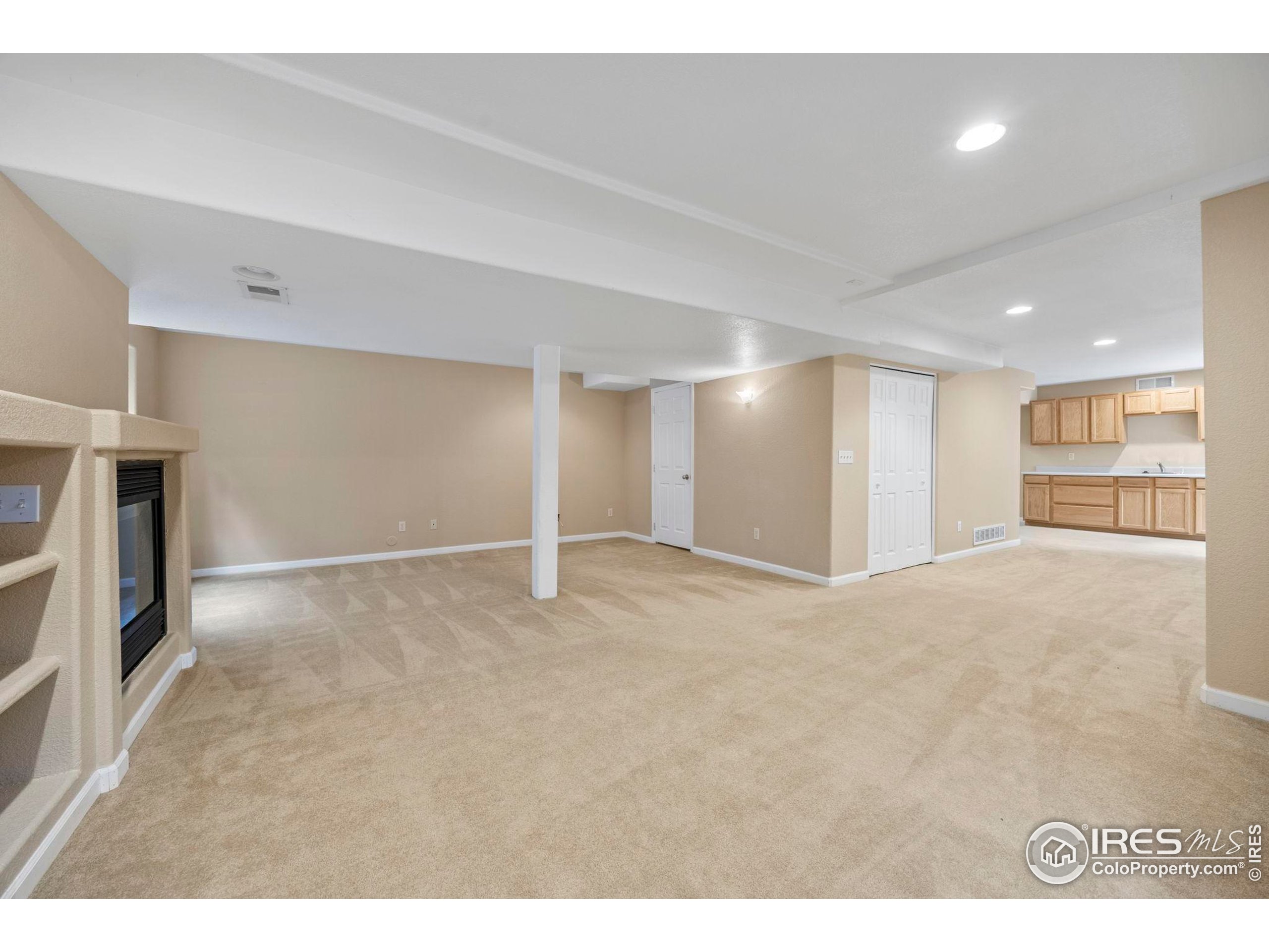 433 Huntington Hills Dr