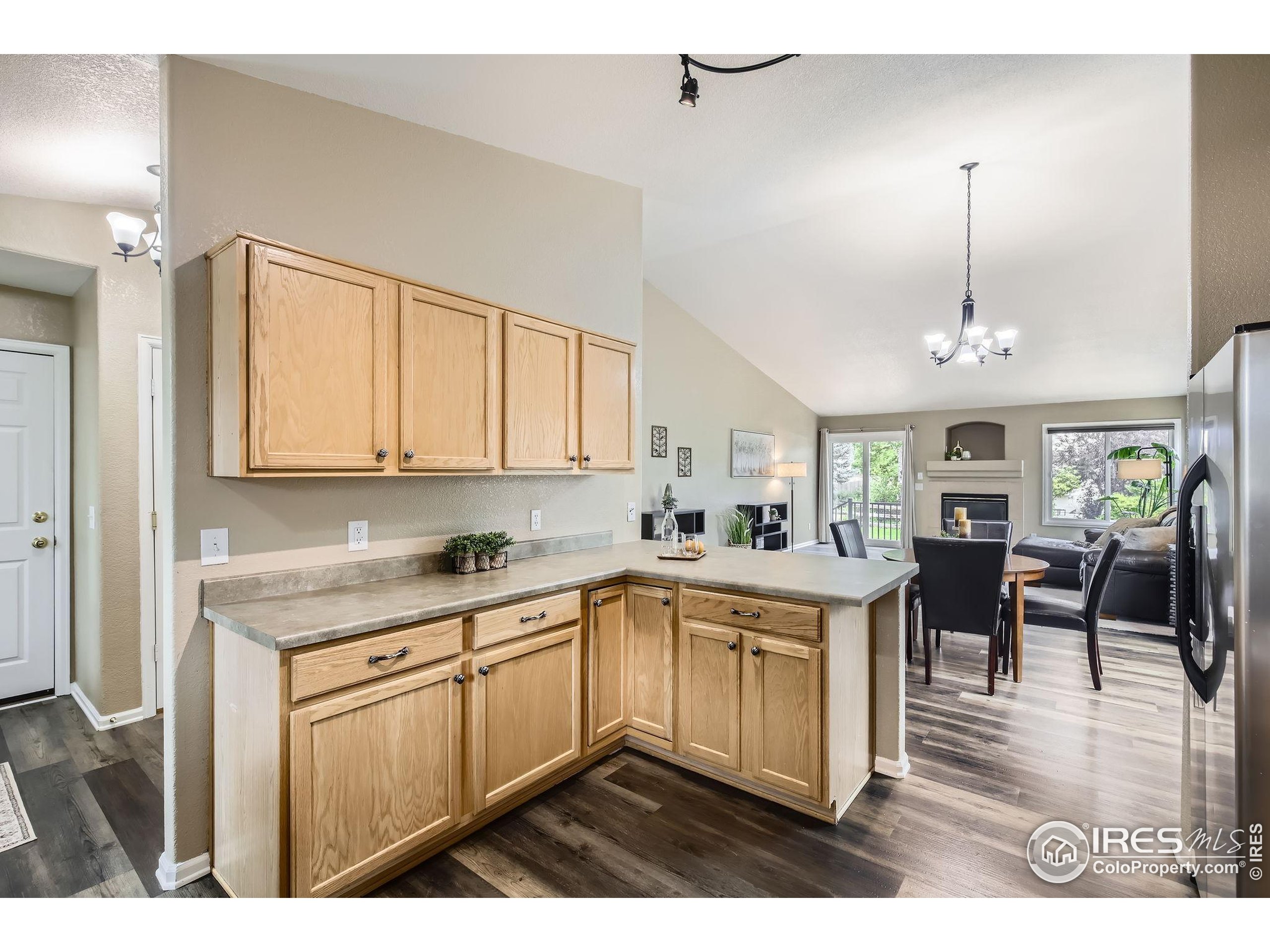 3705 Cheetah Dr