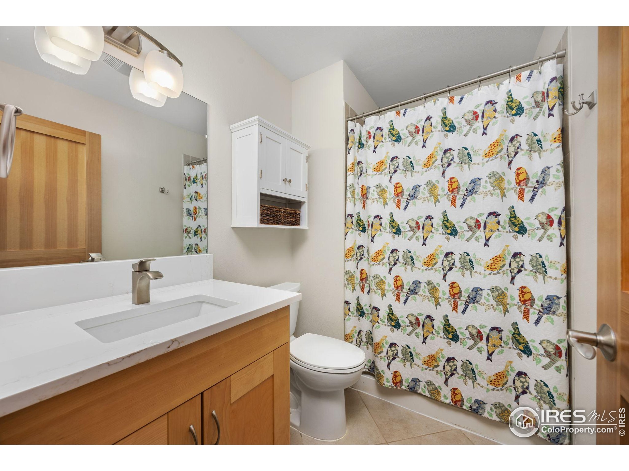 225 Indian Peaks Dr