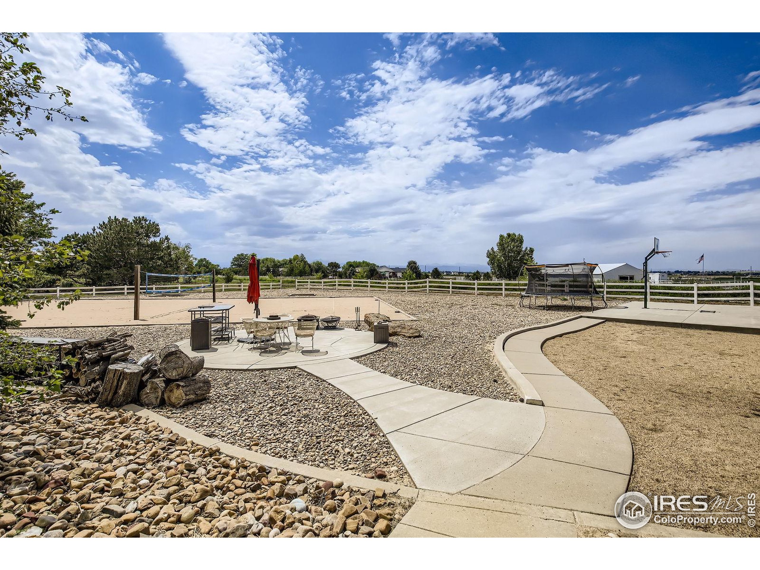 115 Grand View Dr