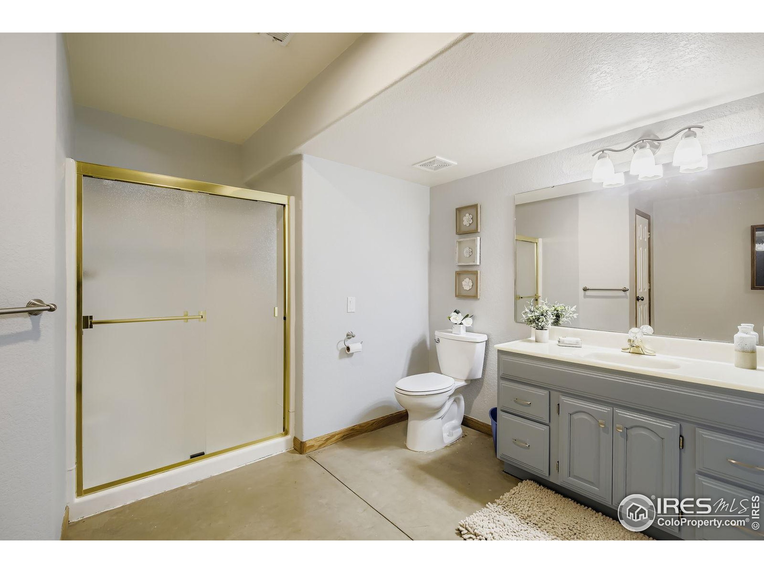 115 Grand View Dr