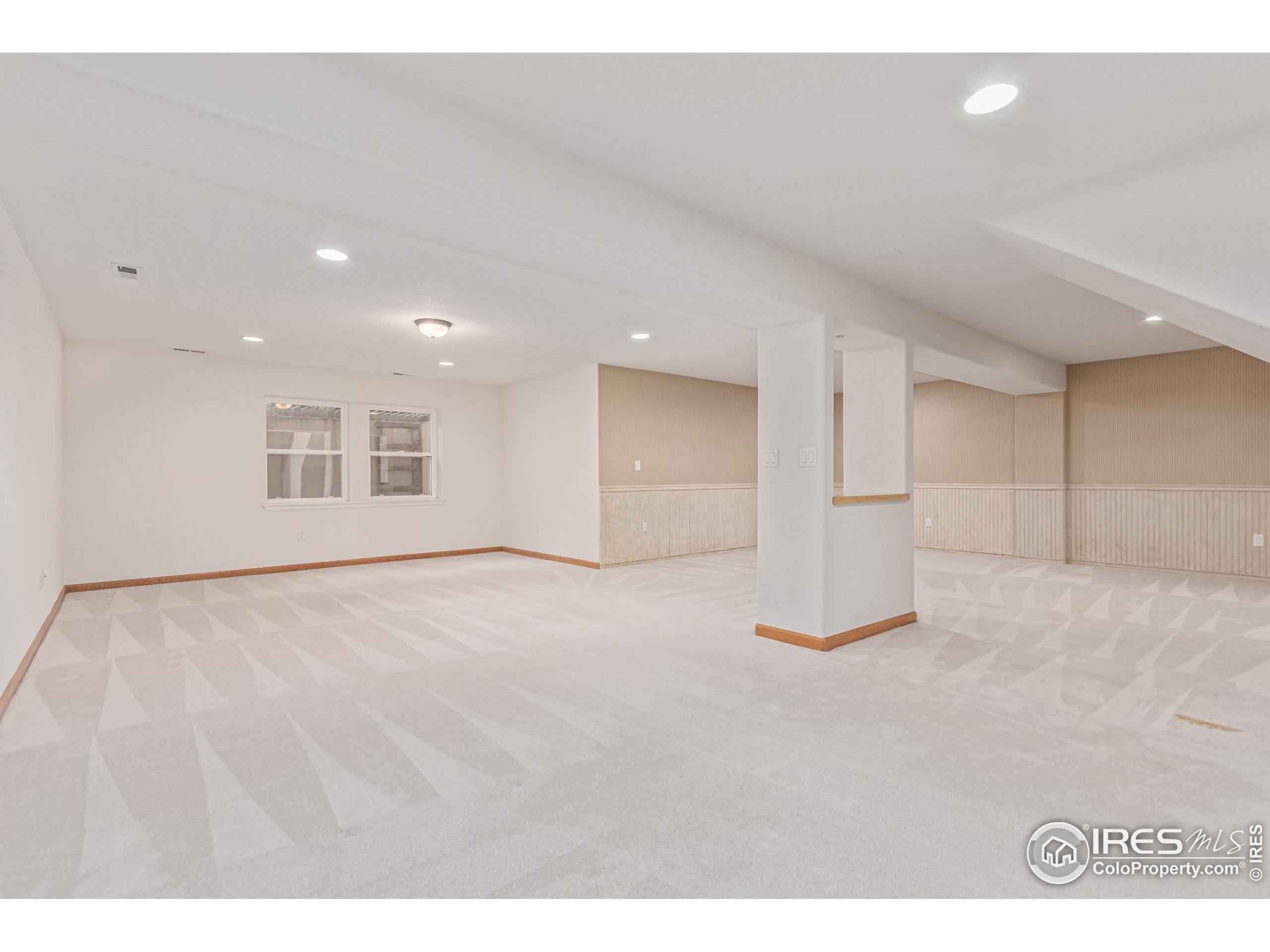 1333 Charles Dr 8