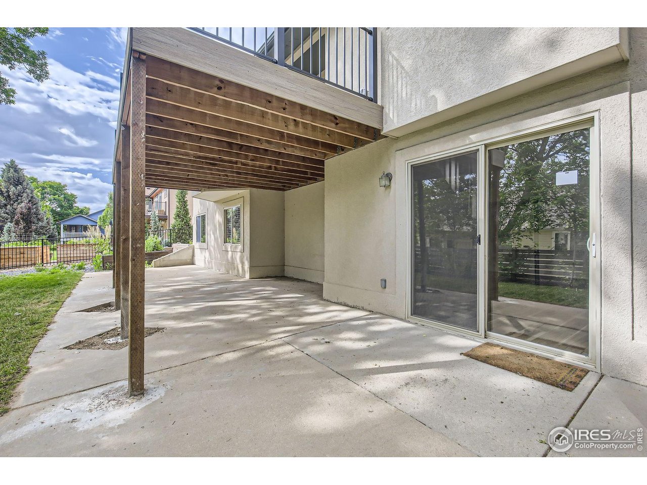 1730 Crestone Dr