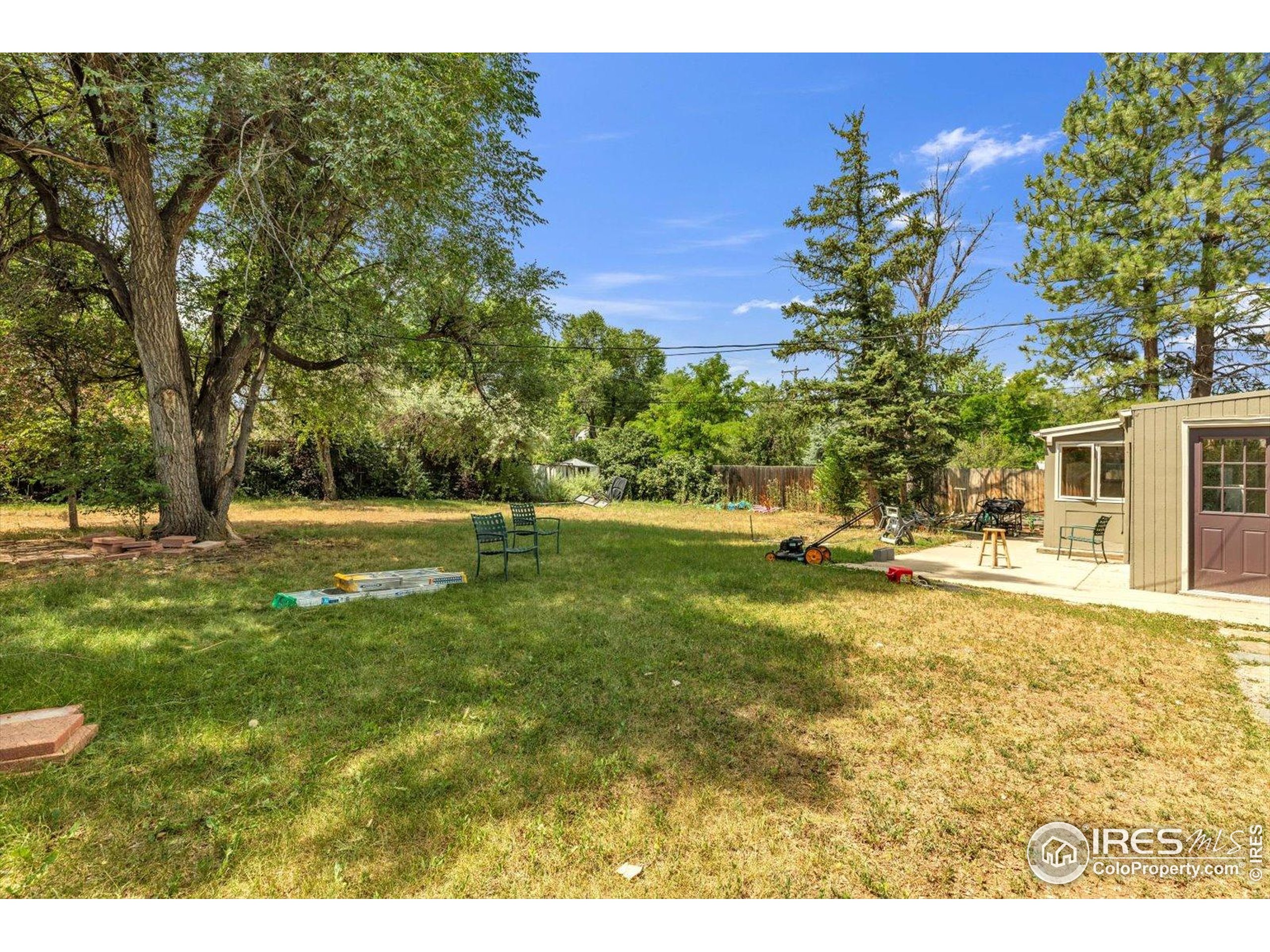 4900 Sioux Dr