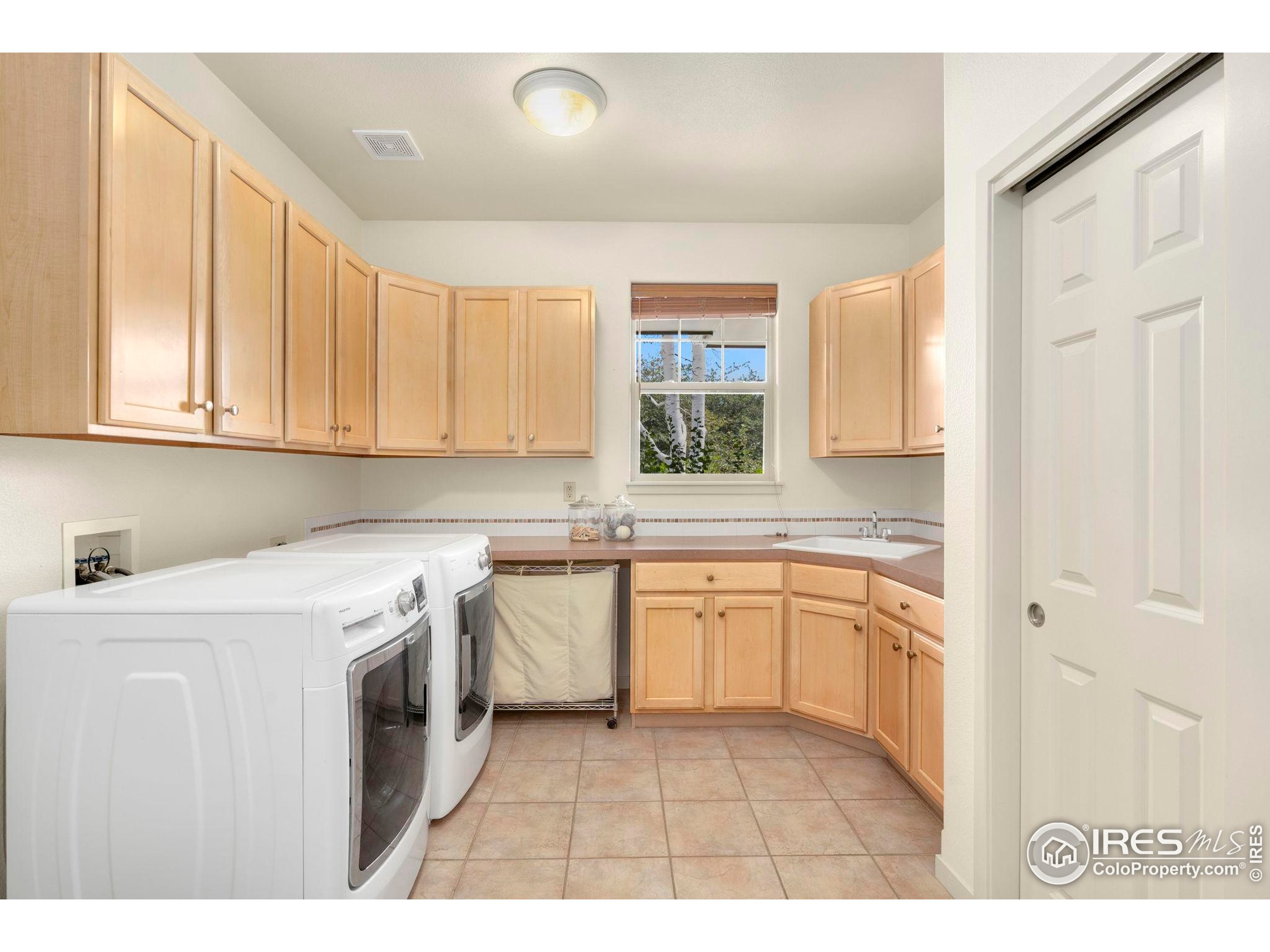 8971 Prairie Knoll Dr