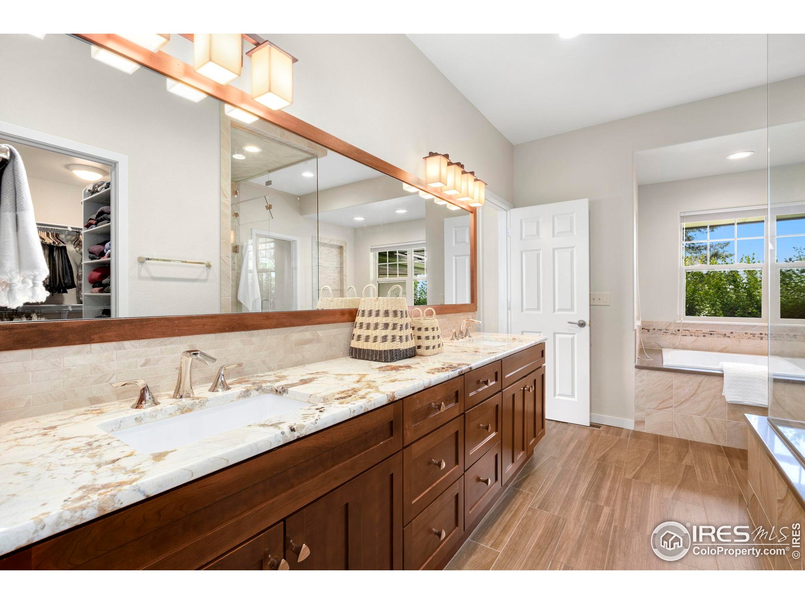 8971 Prairie Knoll Dr