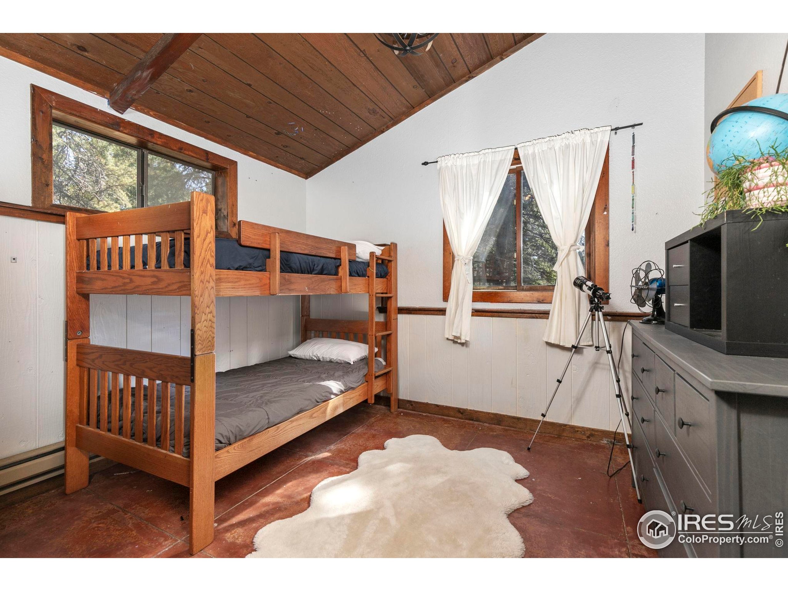 1824 Lazy Z Rd