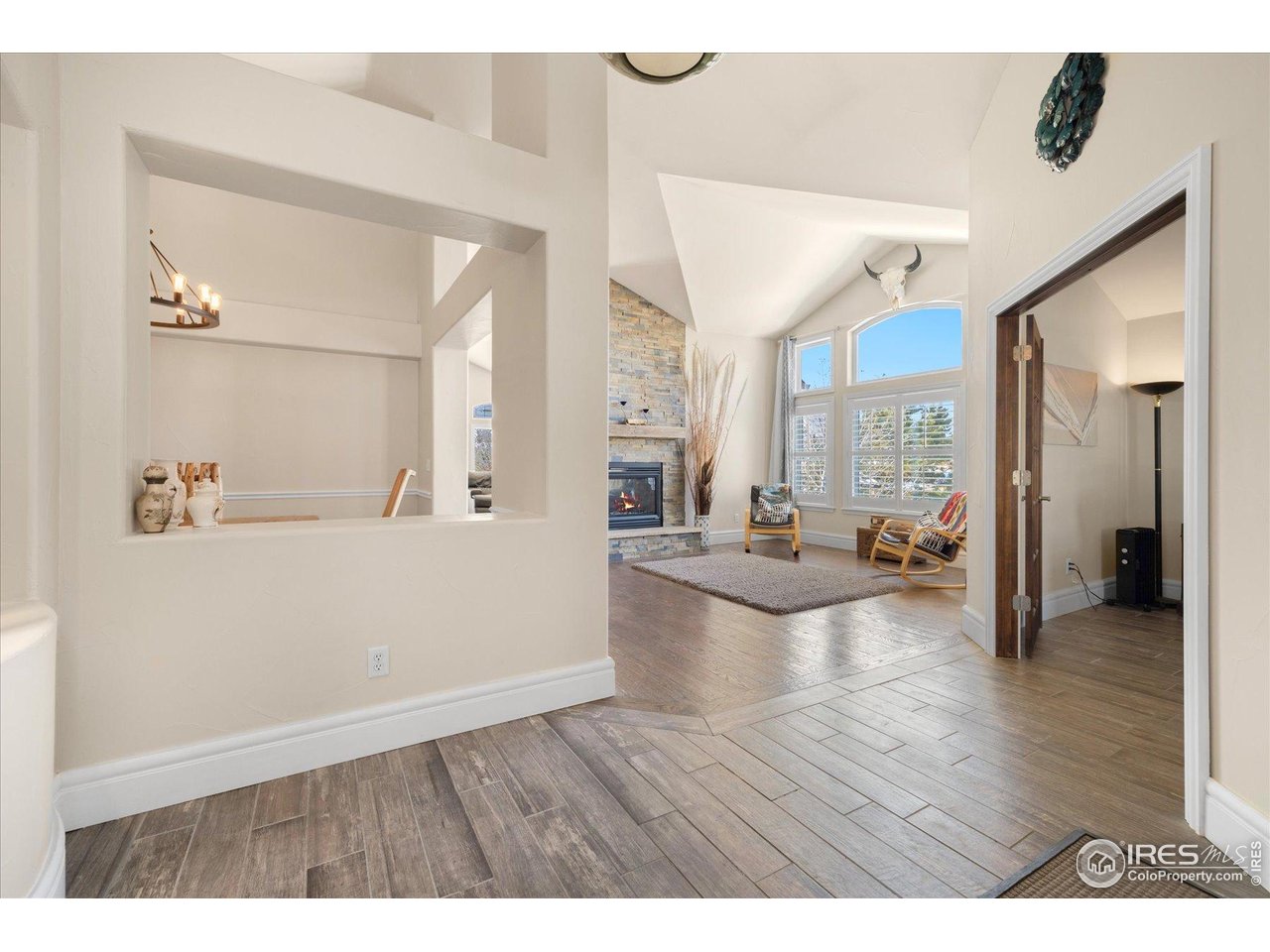 10044 E 146th Pl